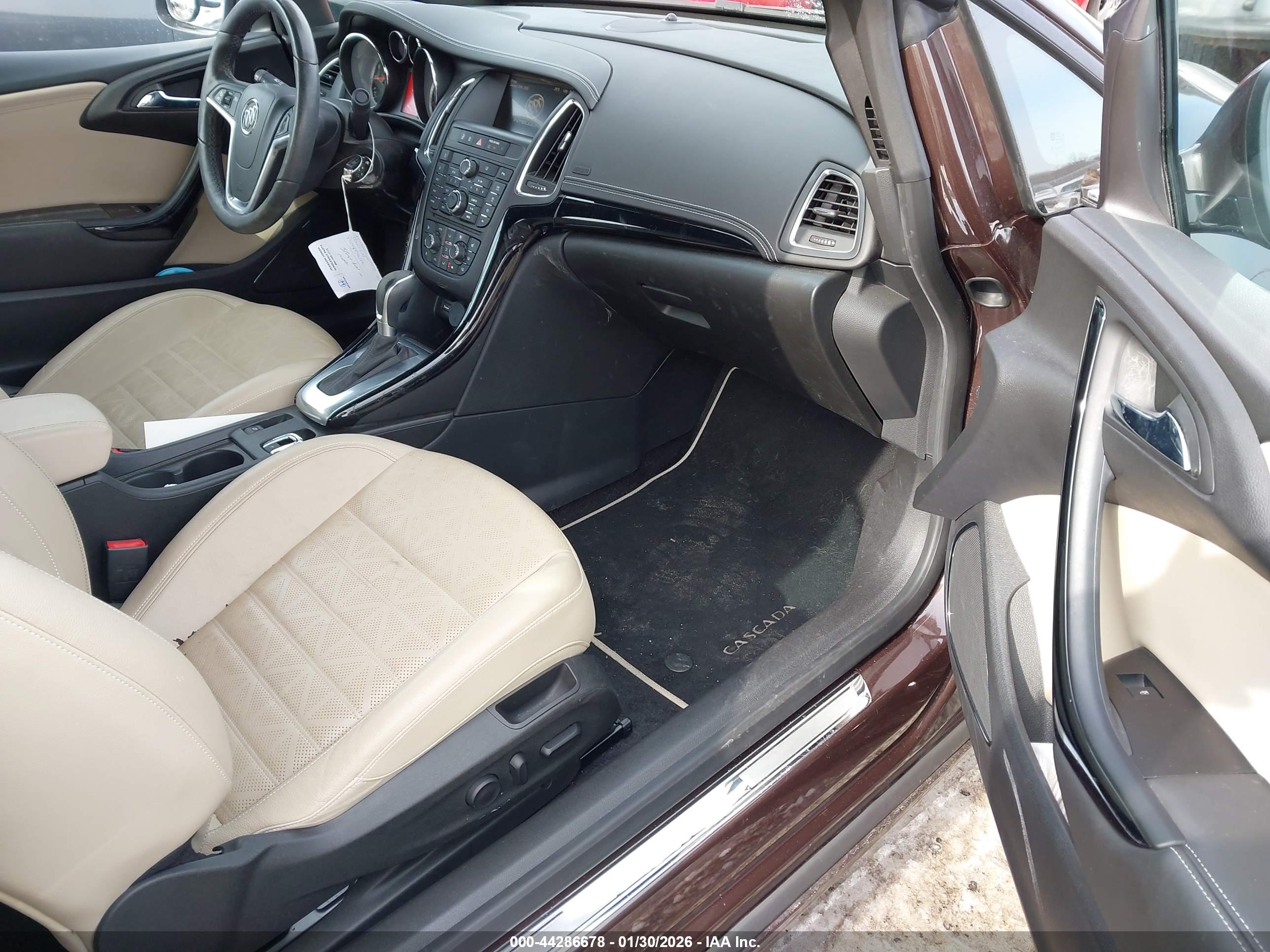 BUICK CASCADA image 5