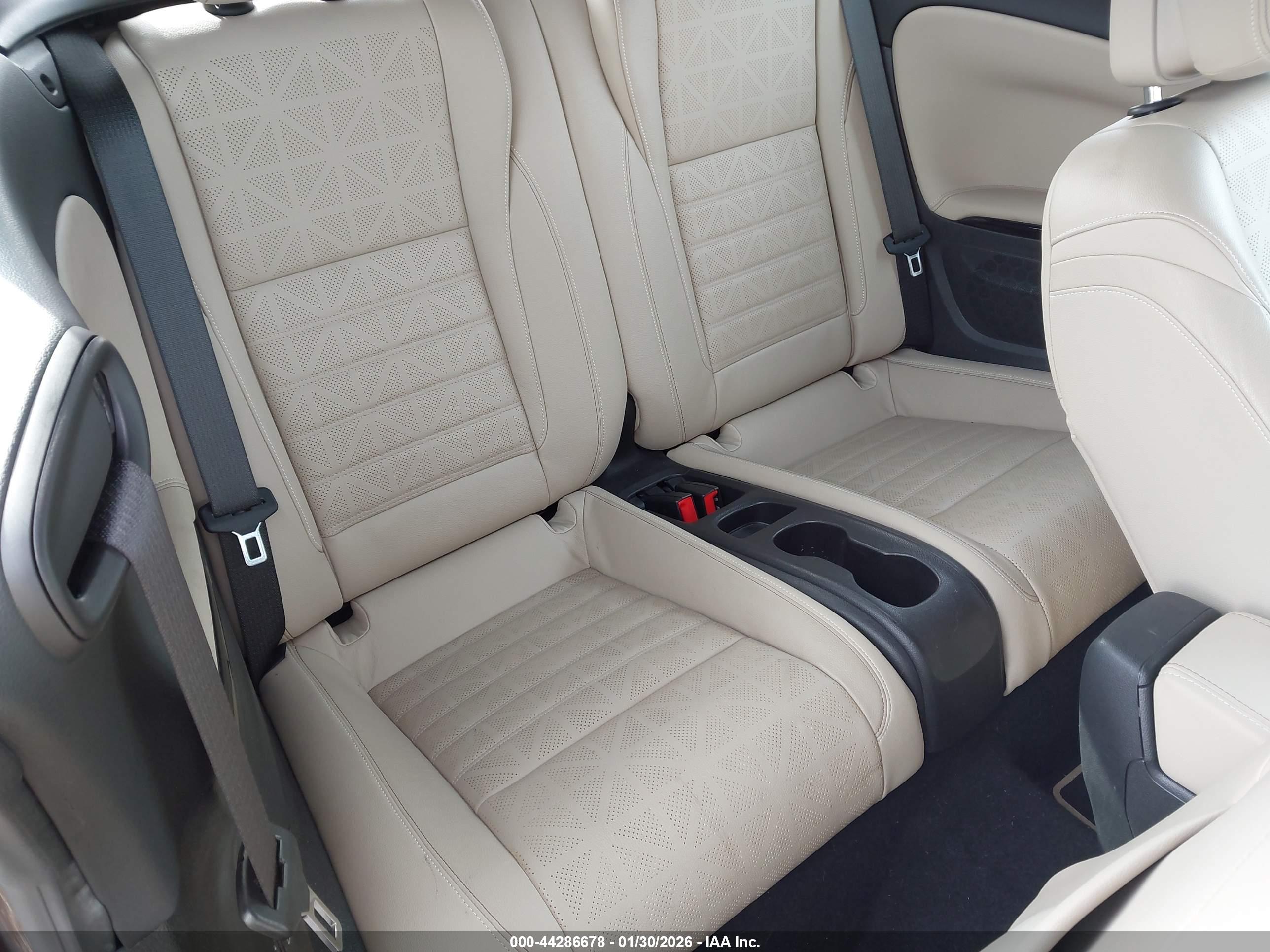 BUICK CASCADA image 8
