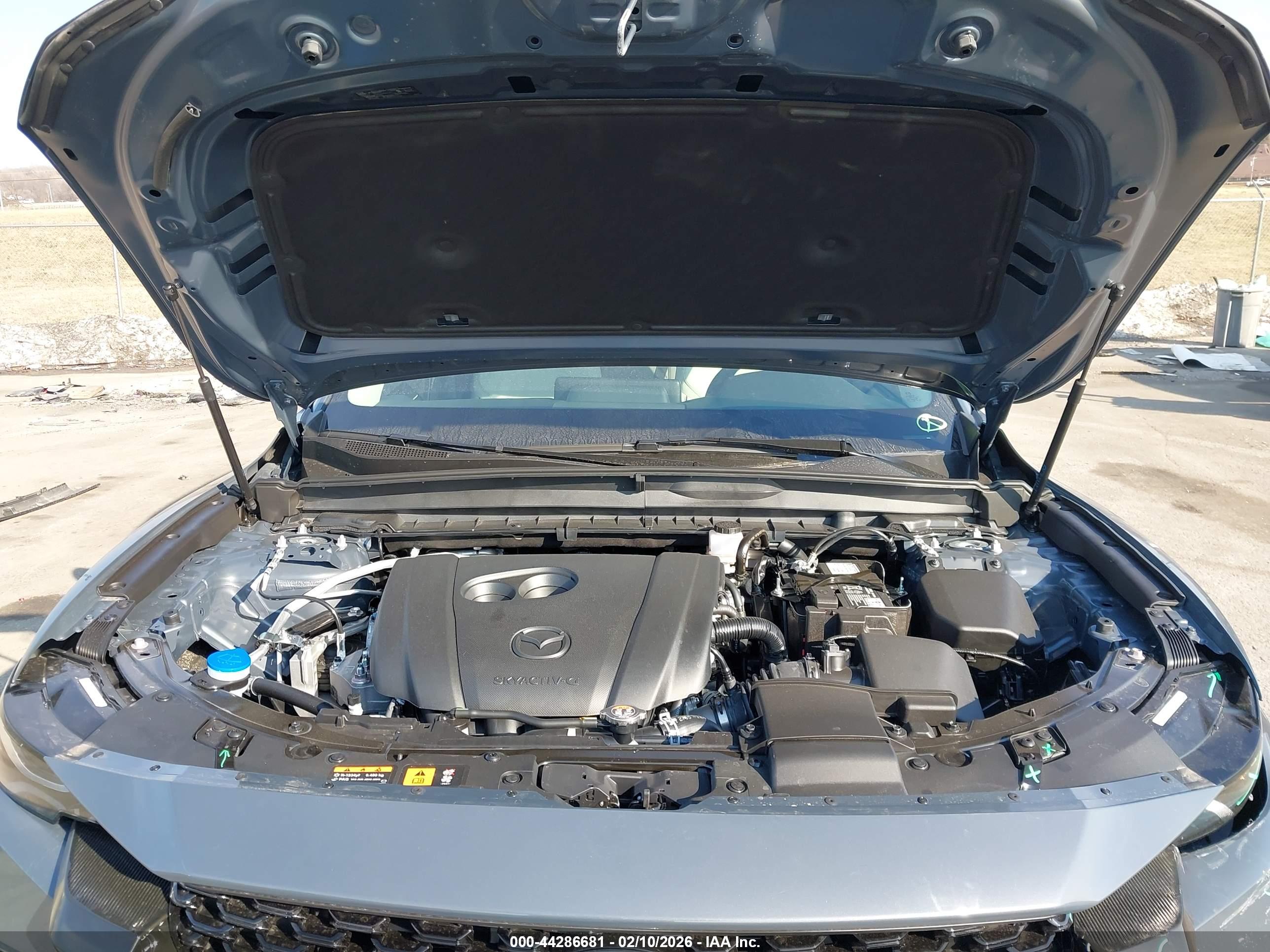 MAZDA CX-50 image 10