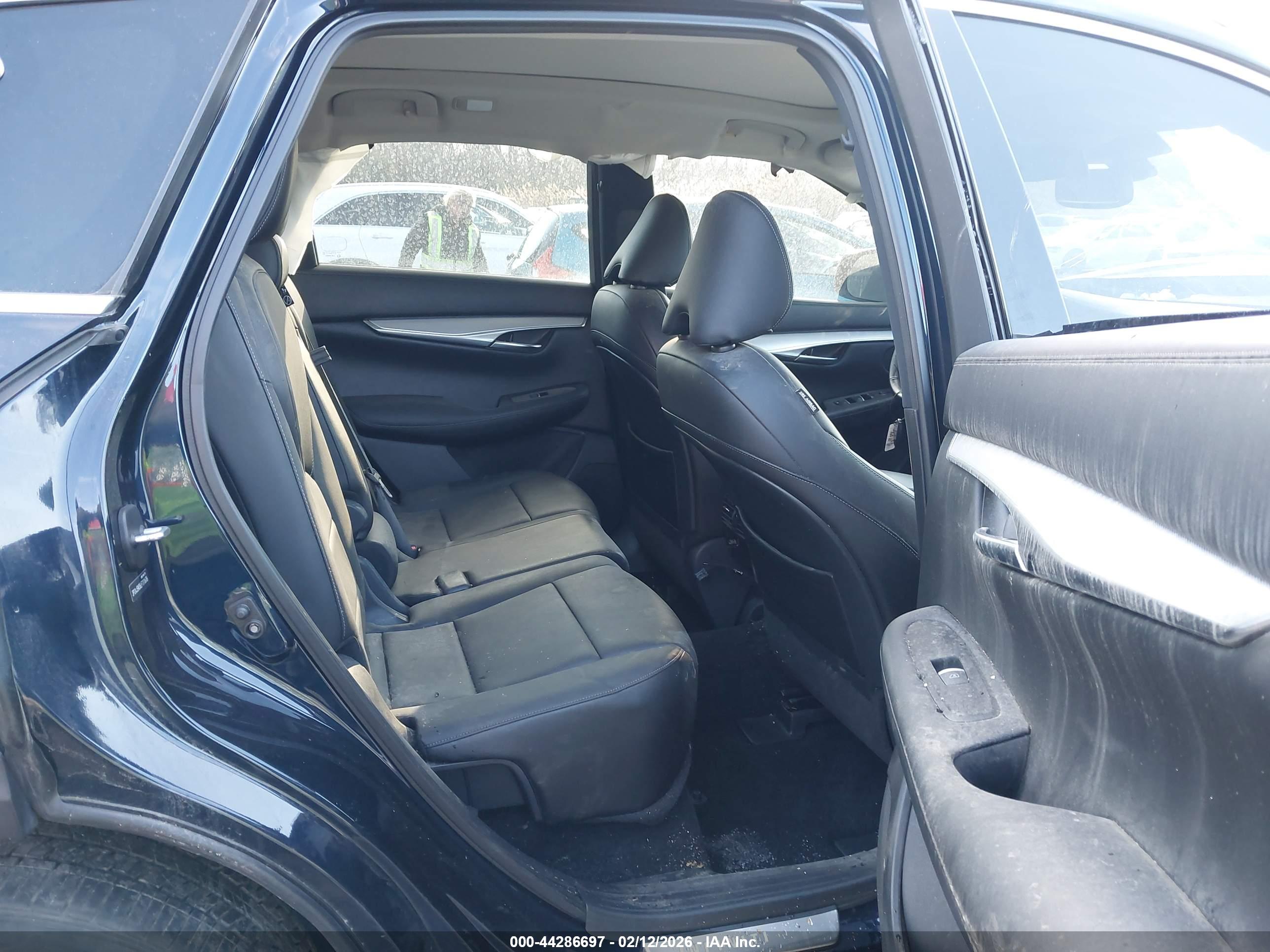 INFINITI QX50 image 8