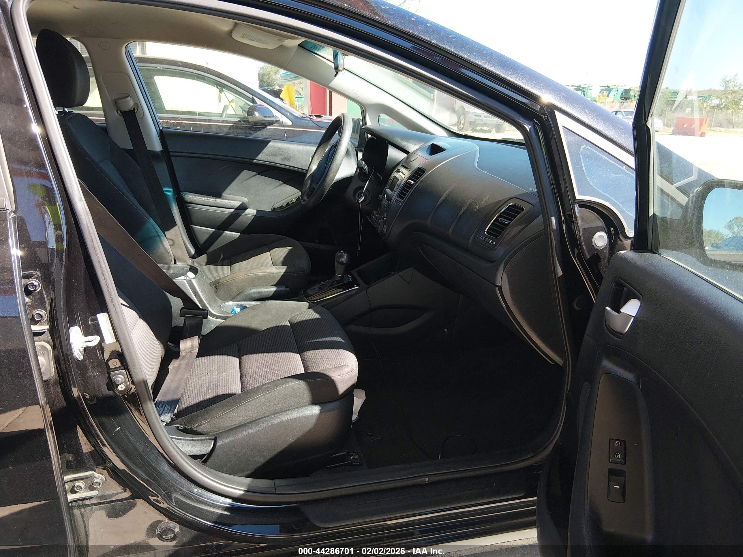 KIA FORTE image 5
