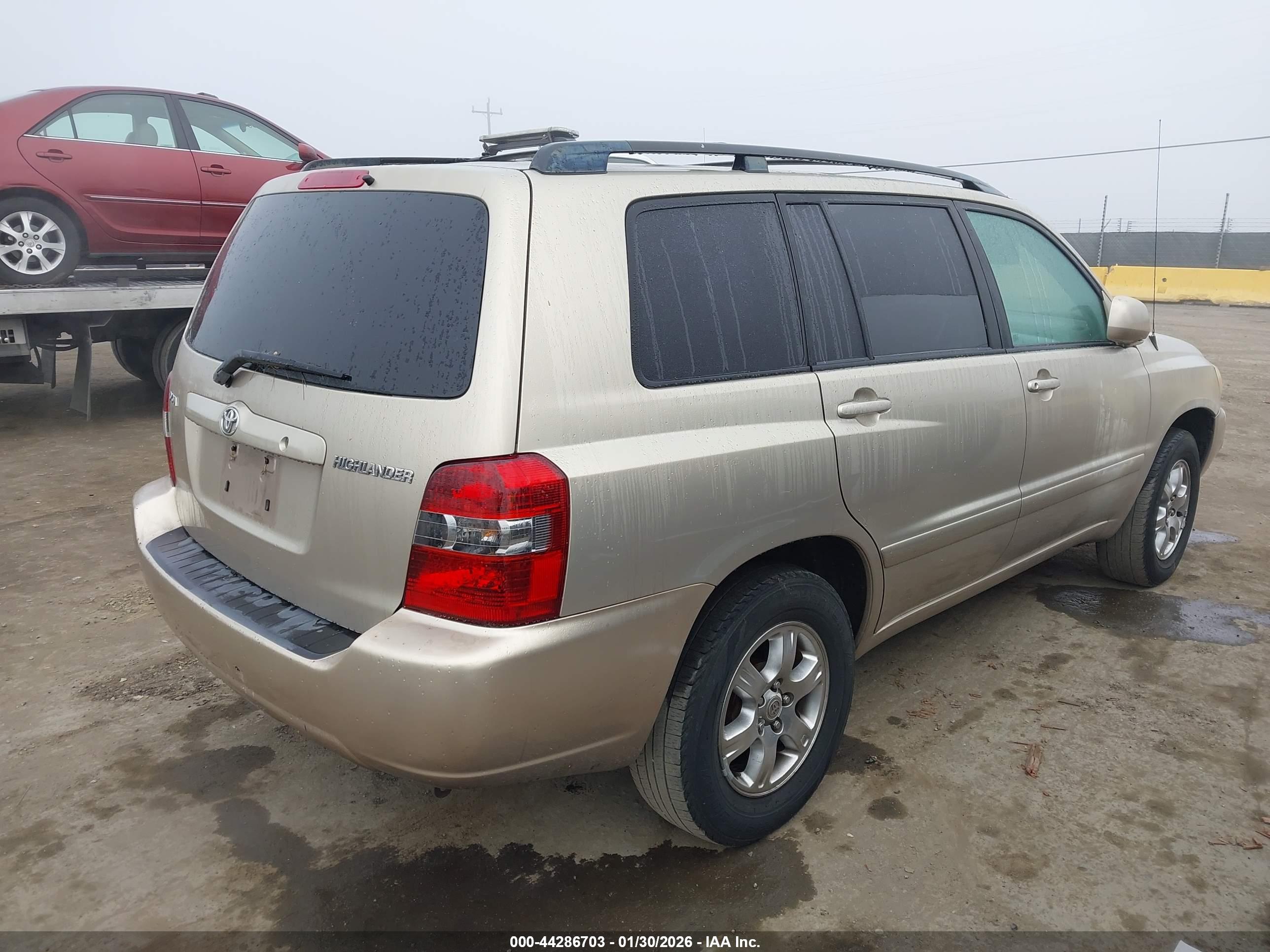 TOYOTA HIGHLANDER image 4