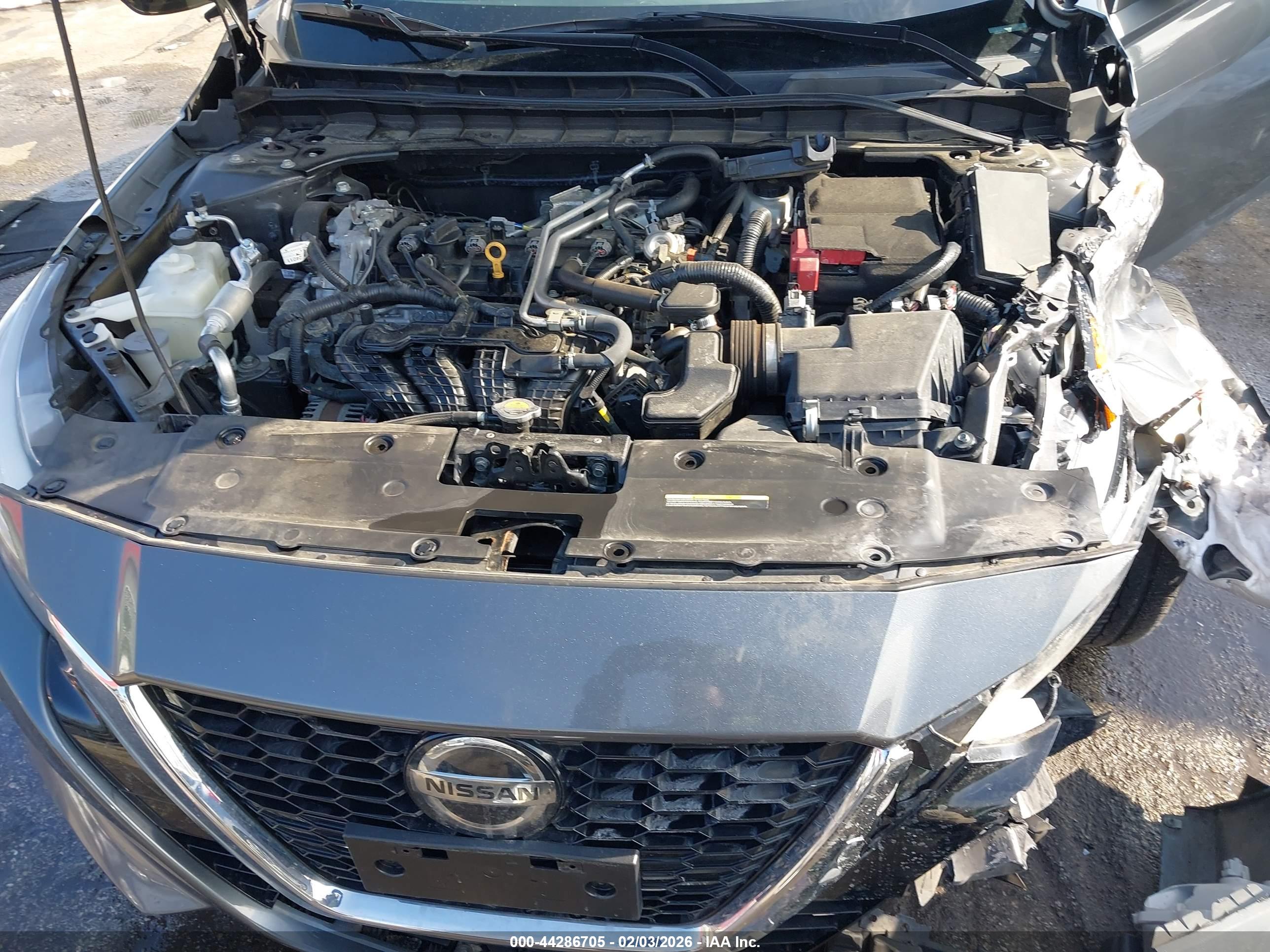 NISSAN ALTIMA image 10
