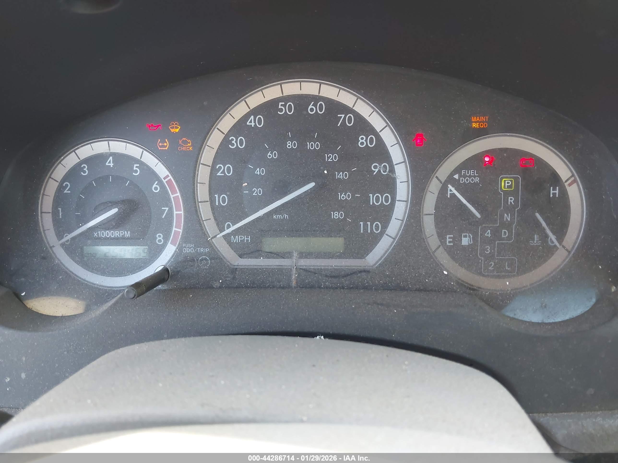 TOYOTA SIENNA image 7