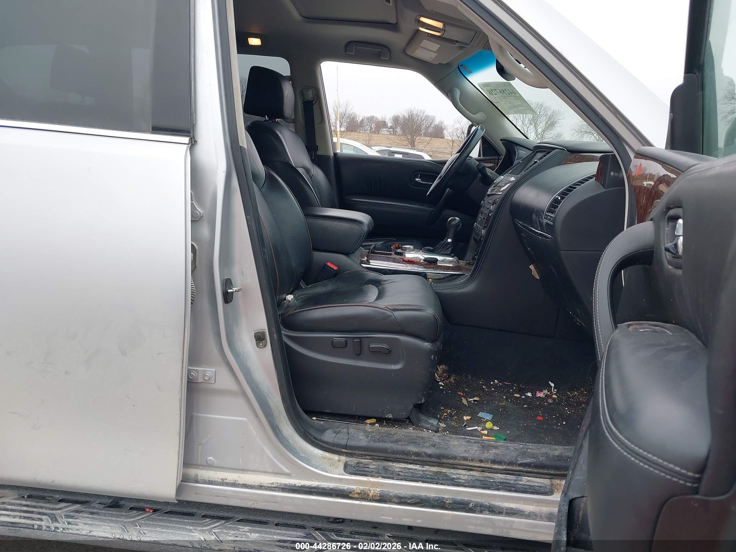 NISSAN ARMADA image 5