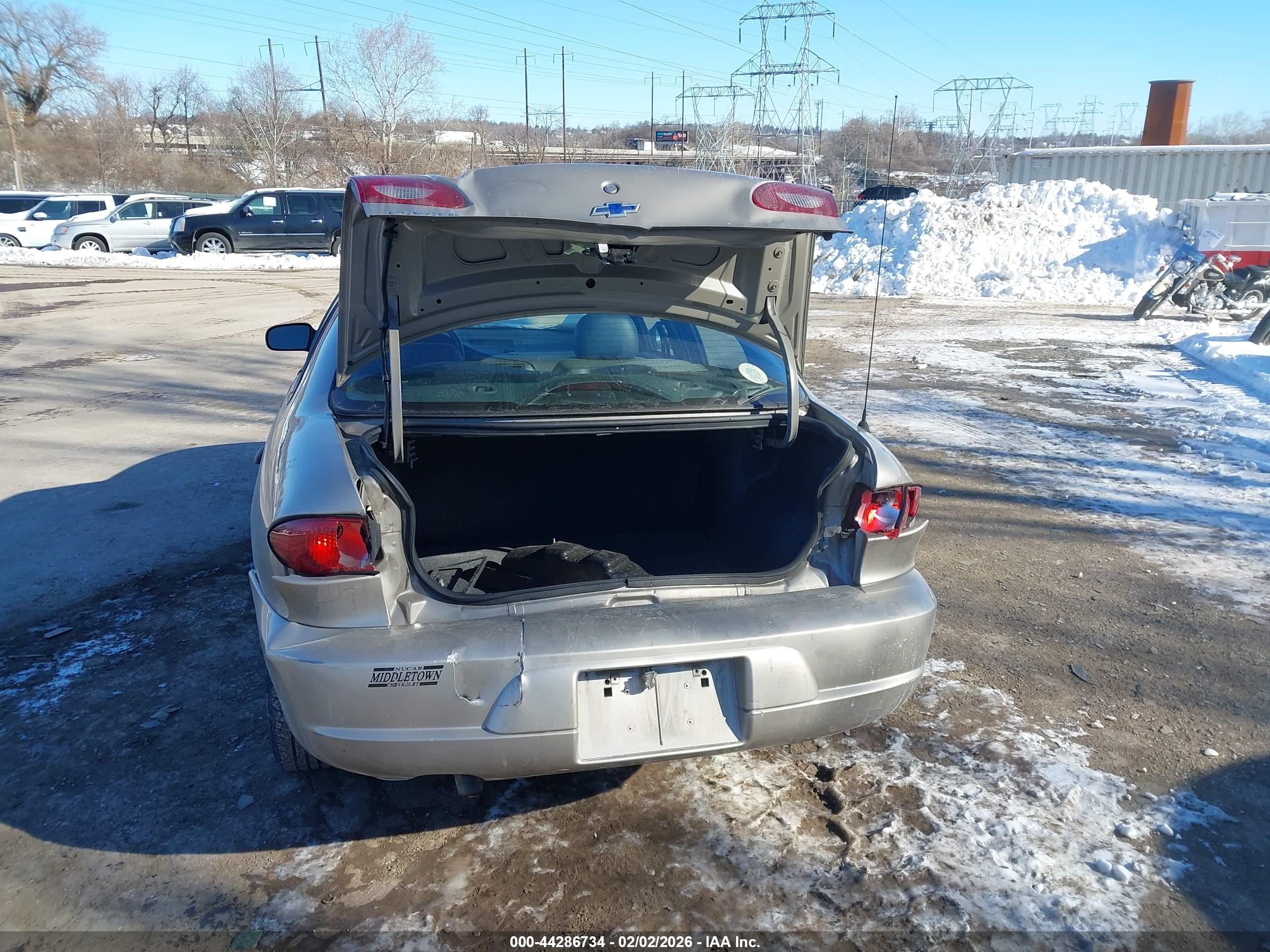 CHEVROLET CAVALIER image 6