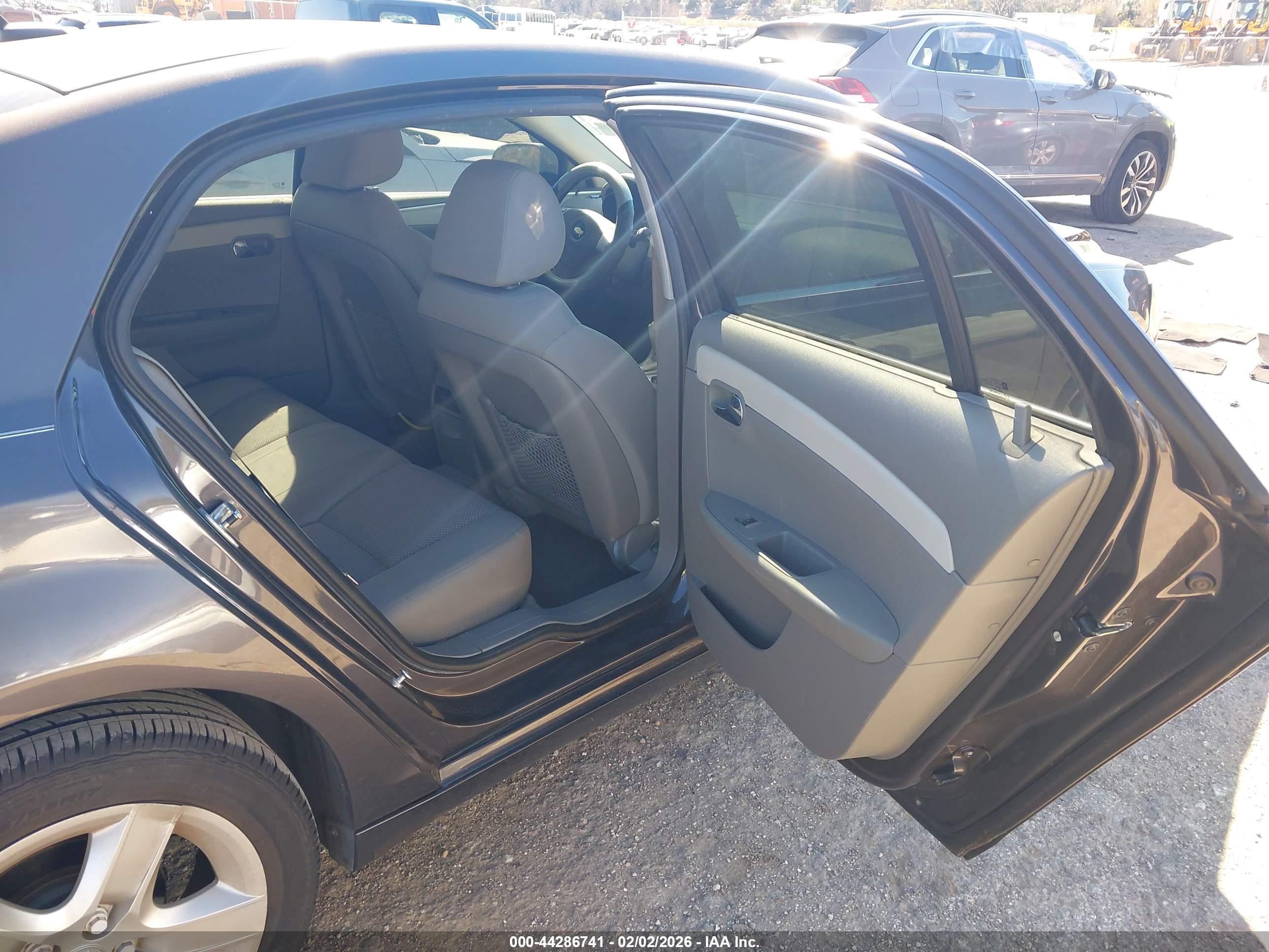 CHEVROLET MALIBU image 8