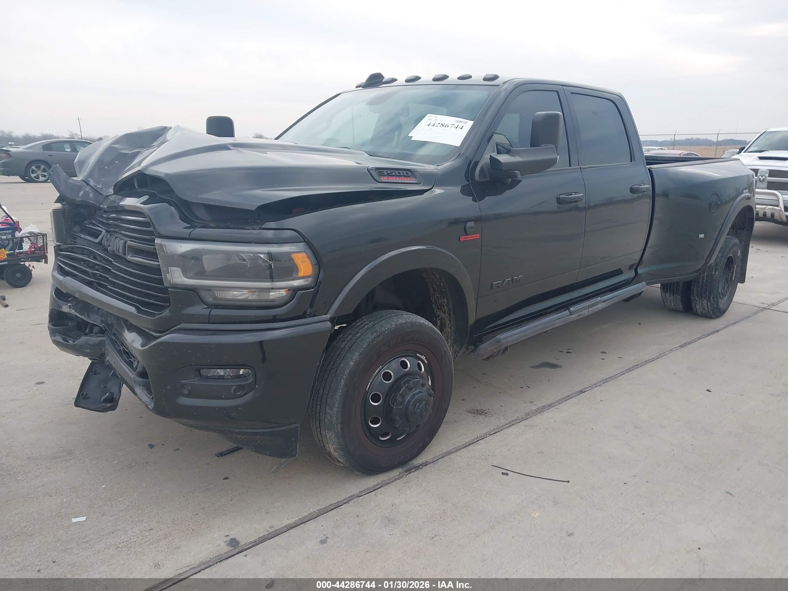 RAM 3500 image 2