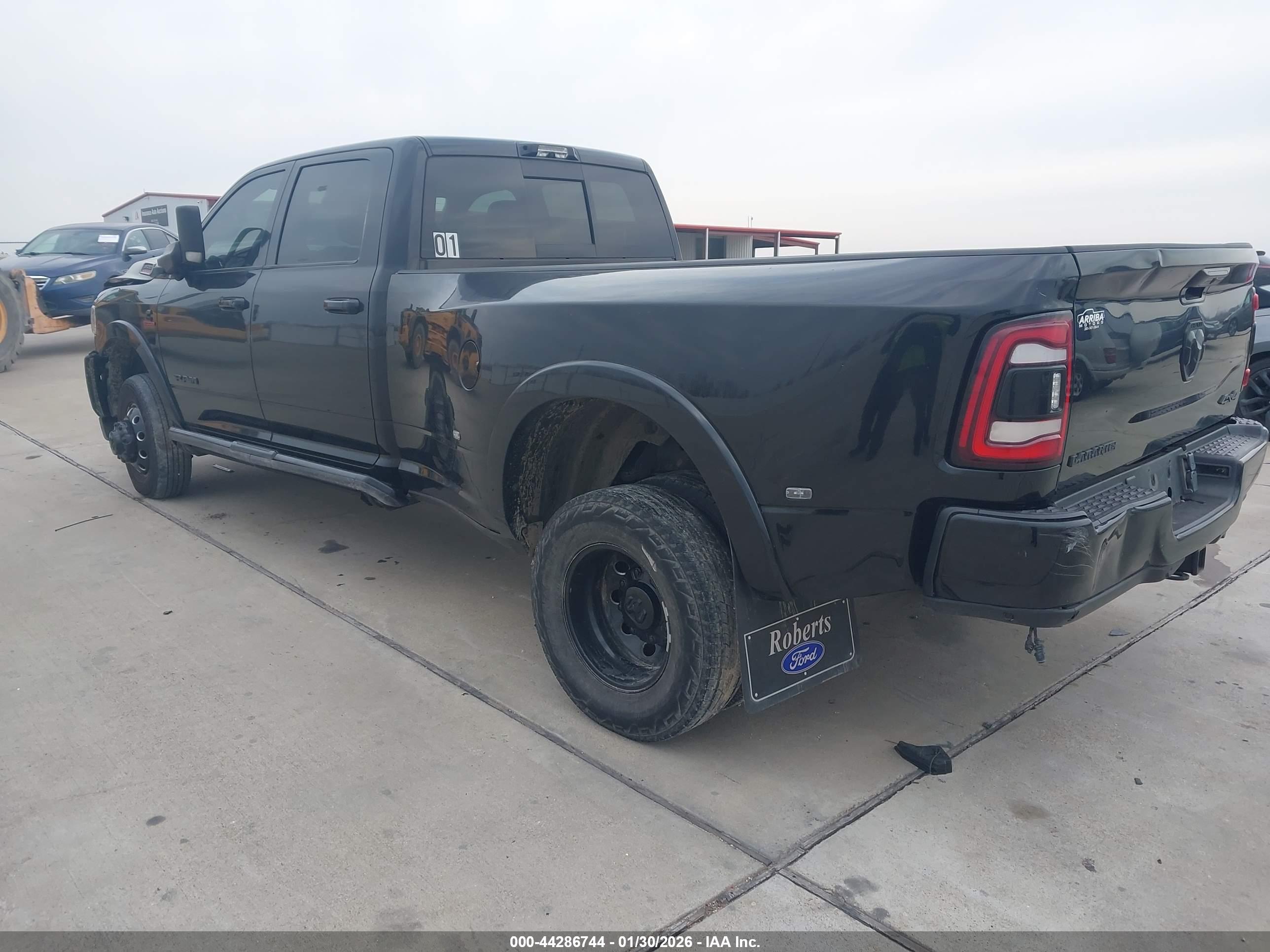 RAM 3500 image 3