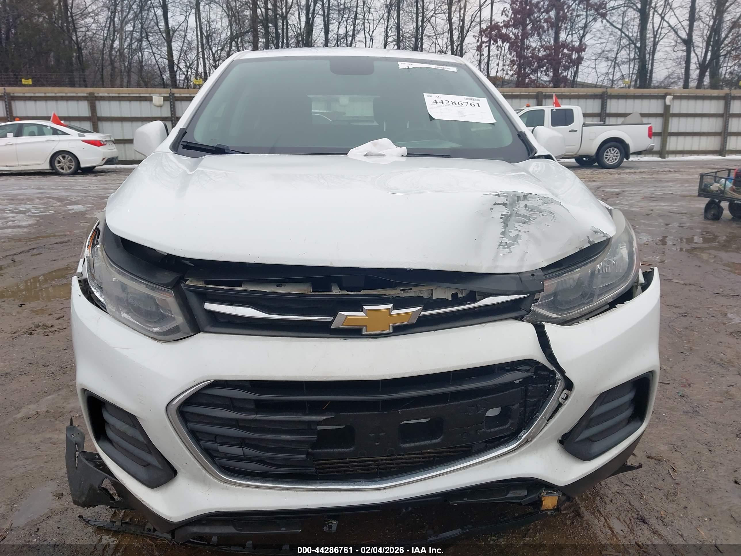 CHEVROLET TRAX image 6