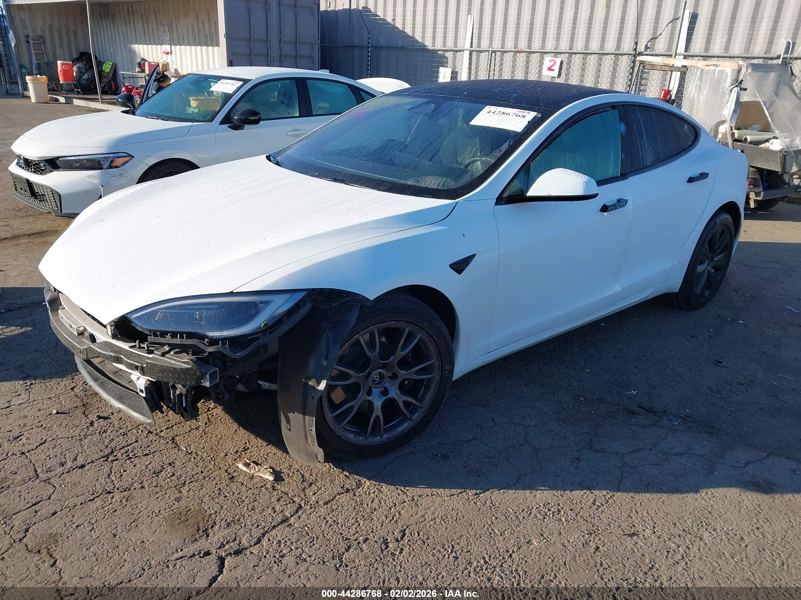 TESLA MODEL image 2