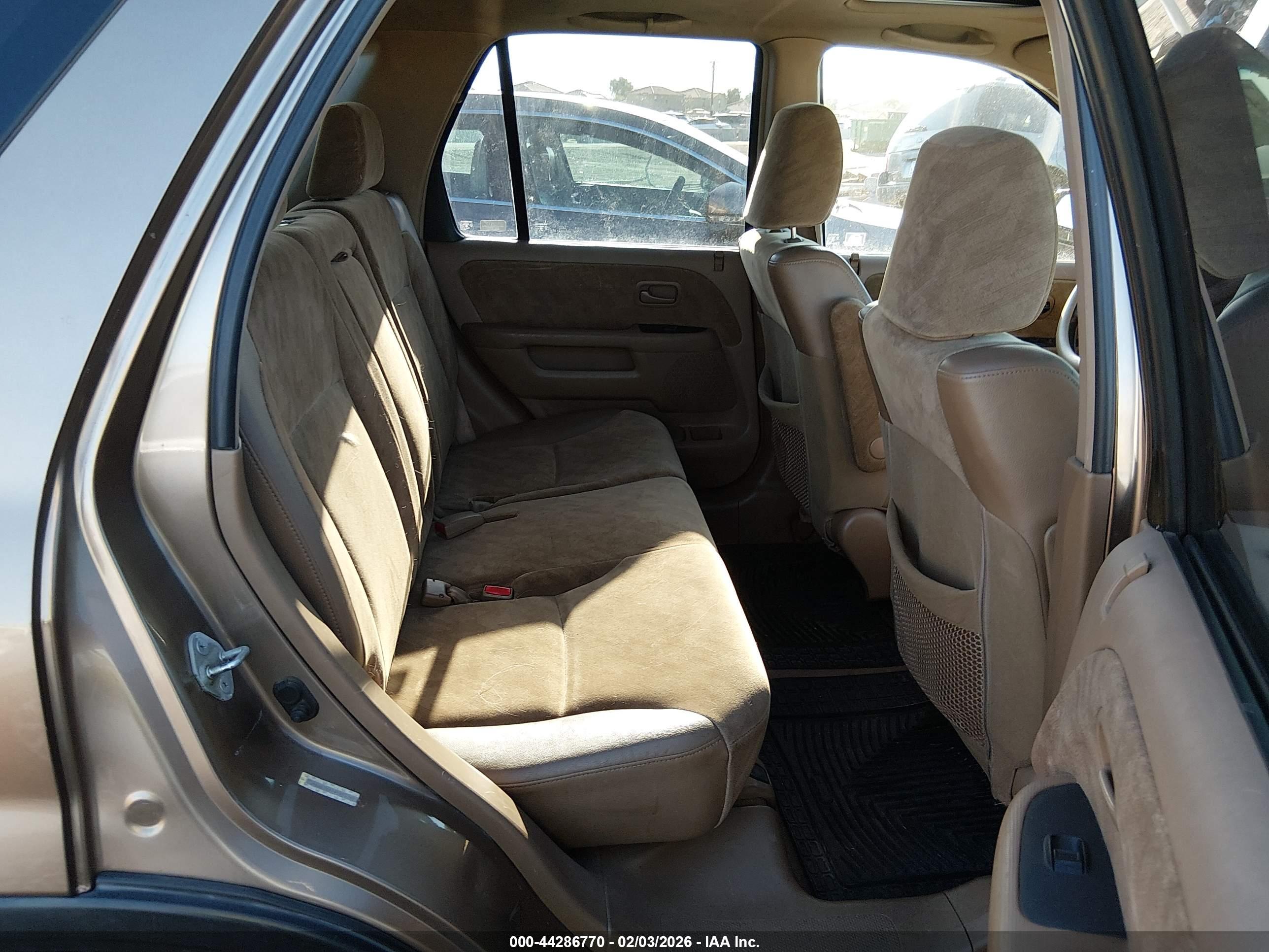 HONDA CR-V image 8