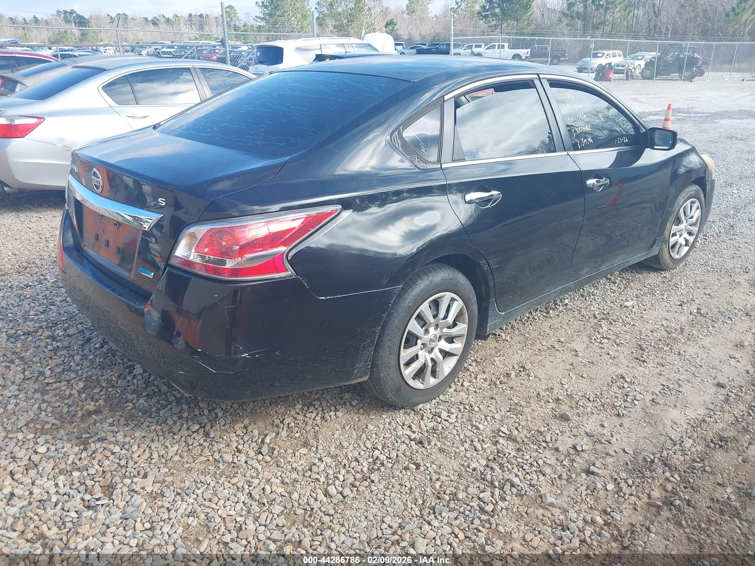 NISSAN ALTIMA image 4