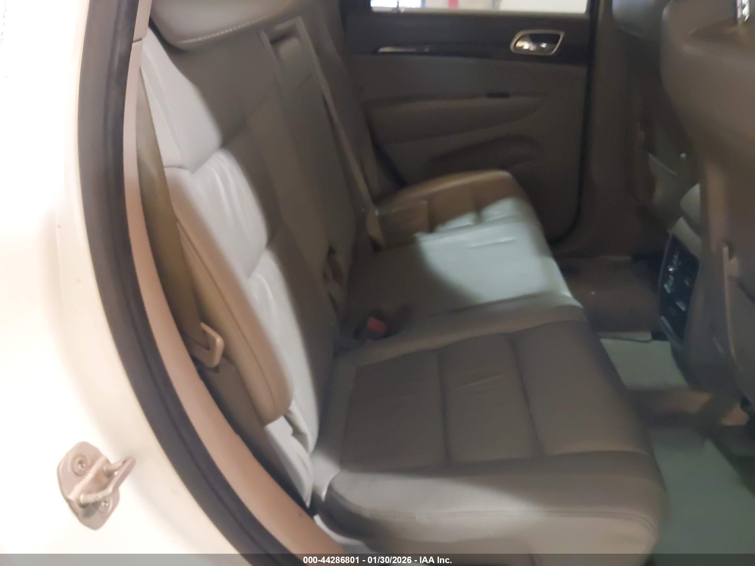 JEEP GRAND image 8