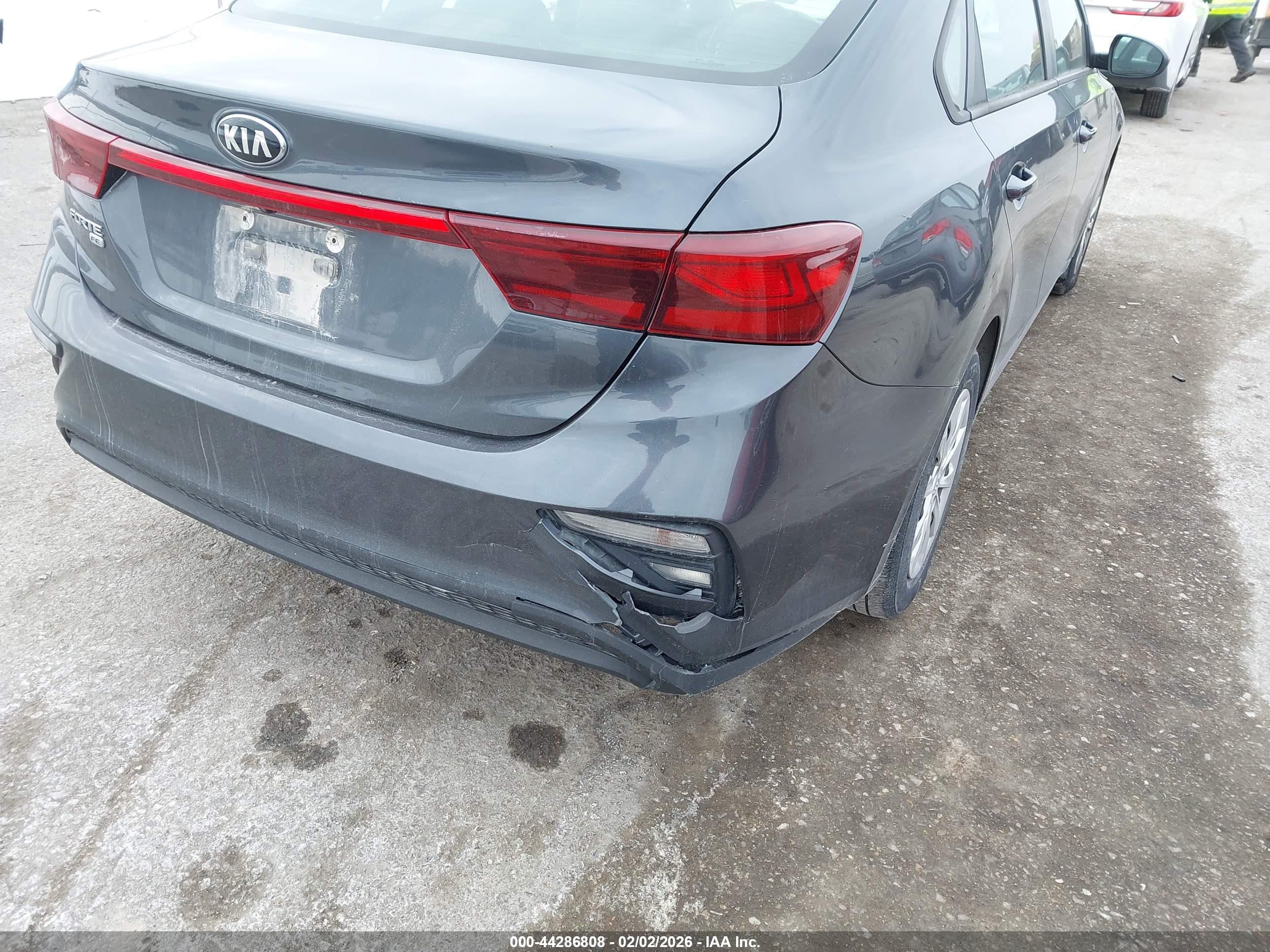 KIA FORTE image 6