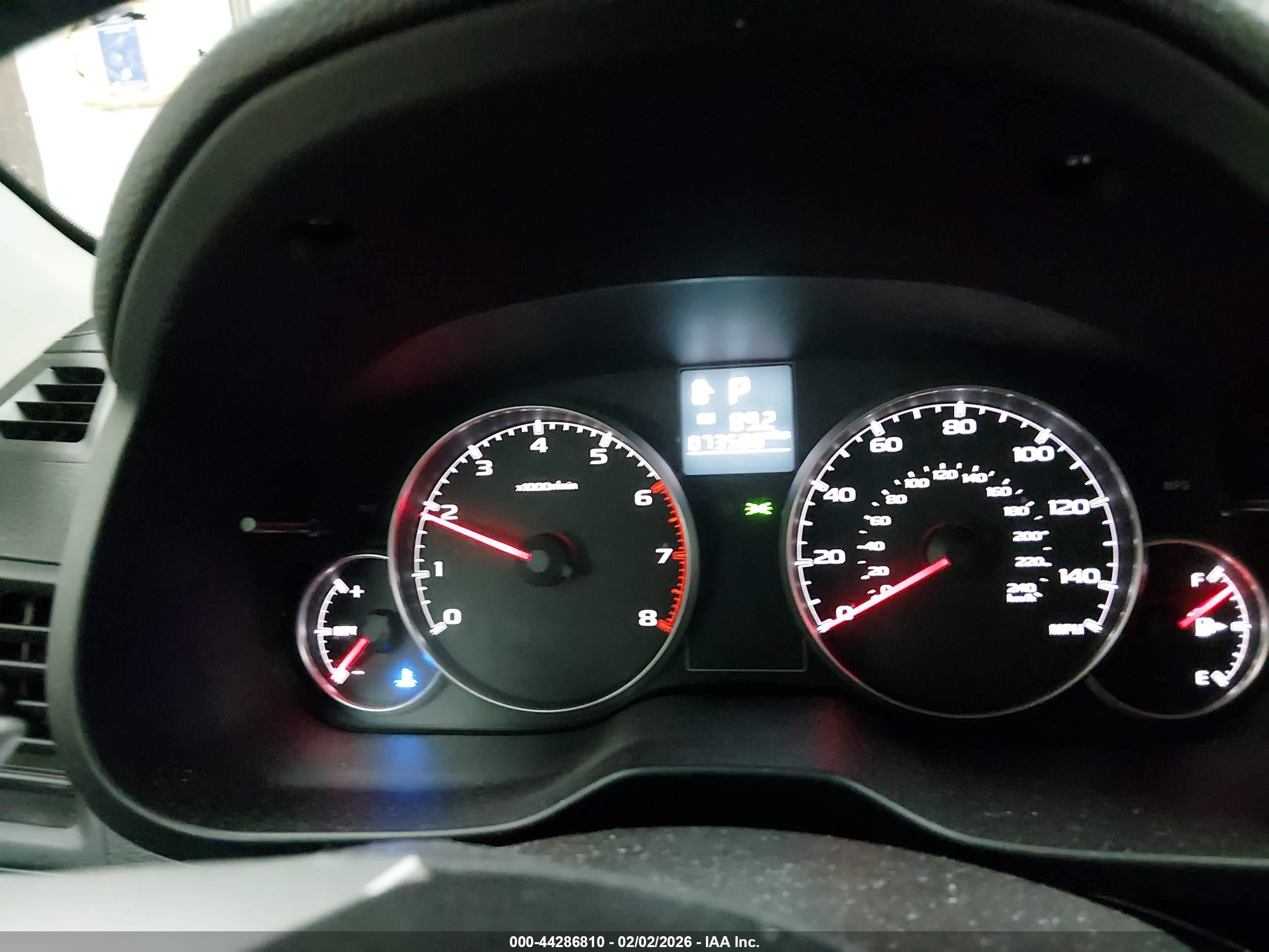 SUBARU OUTBACK image 7