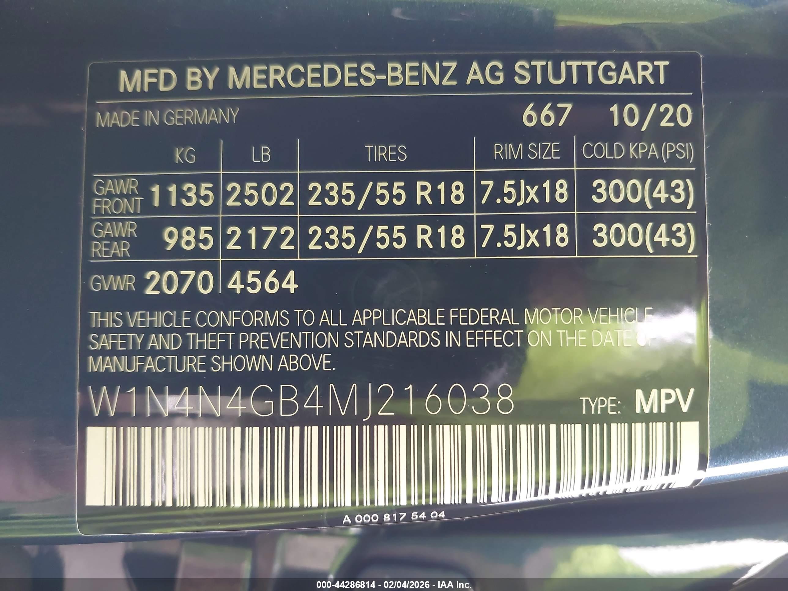 MERCEDES-BENZ GLA image 9