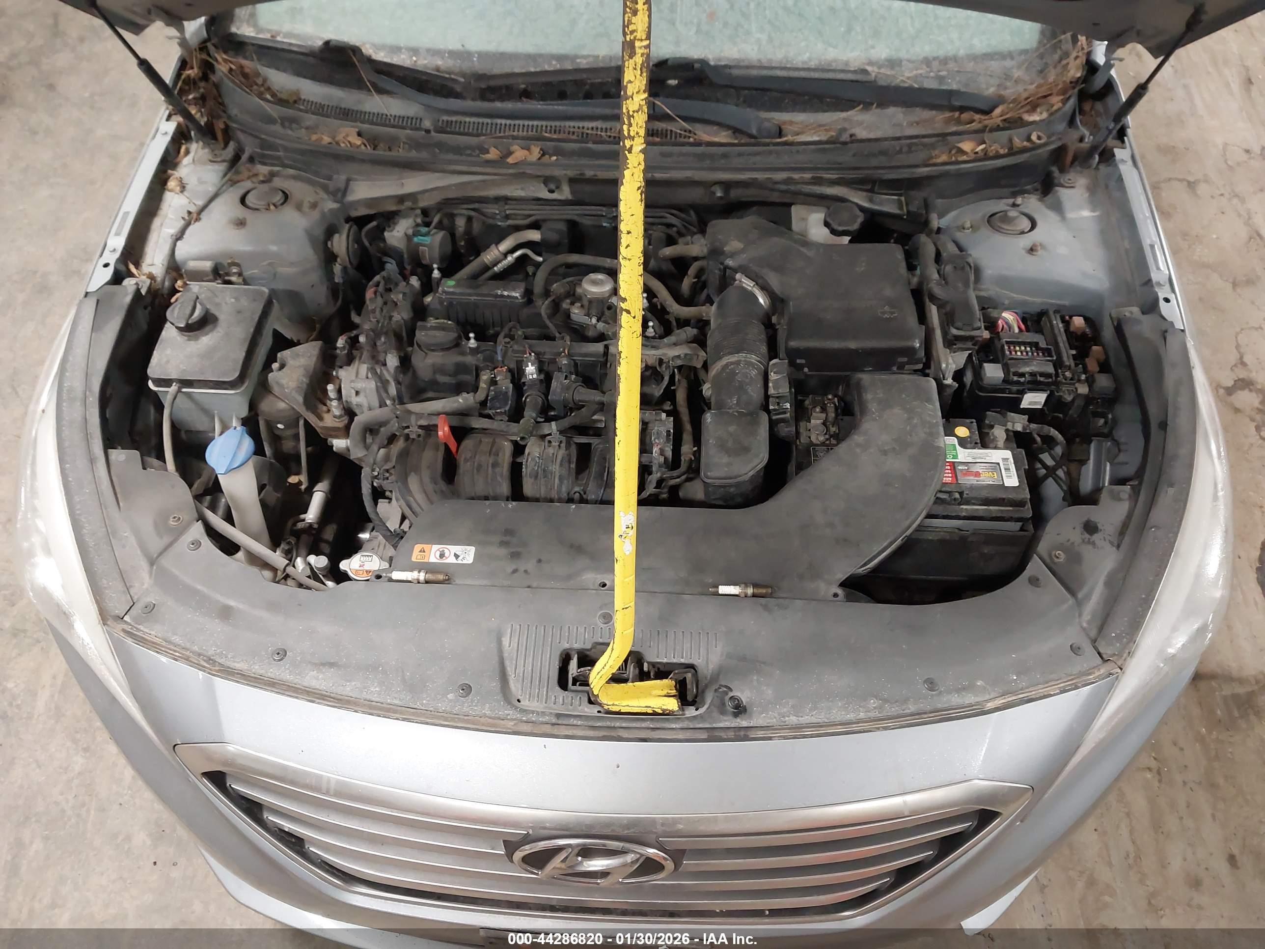 HYUNDAI SONATA image 10