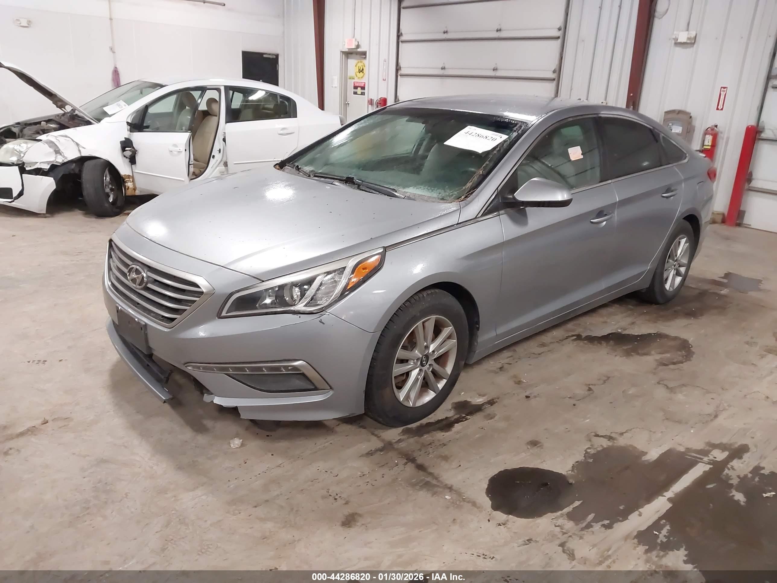 HYUNDAI SONATA image 2