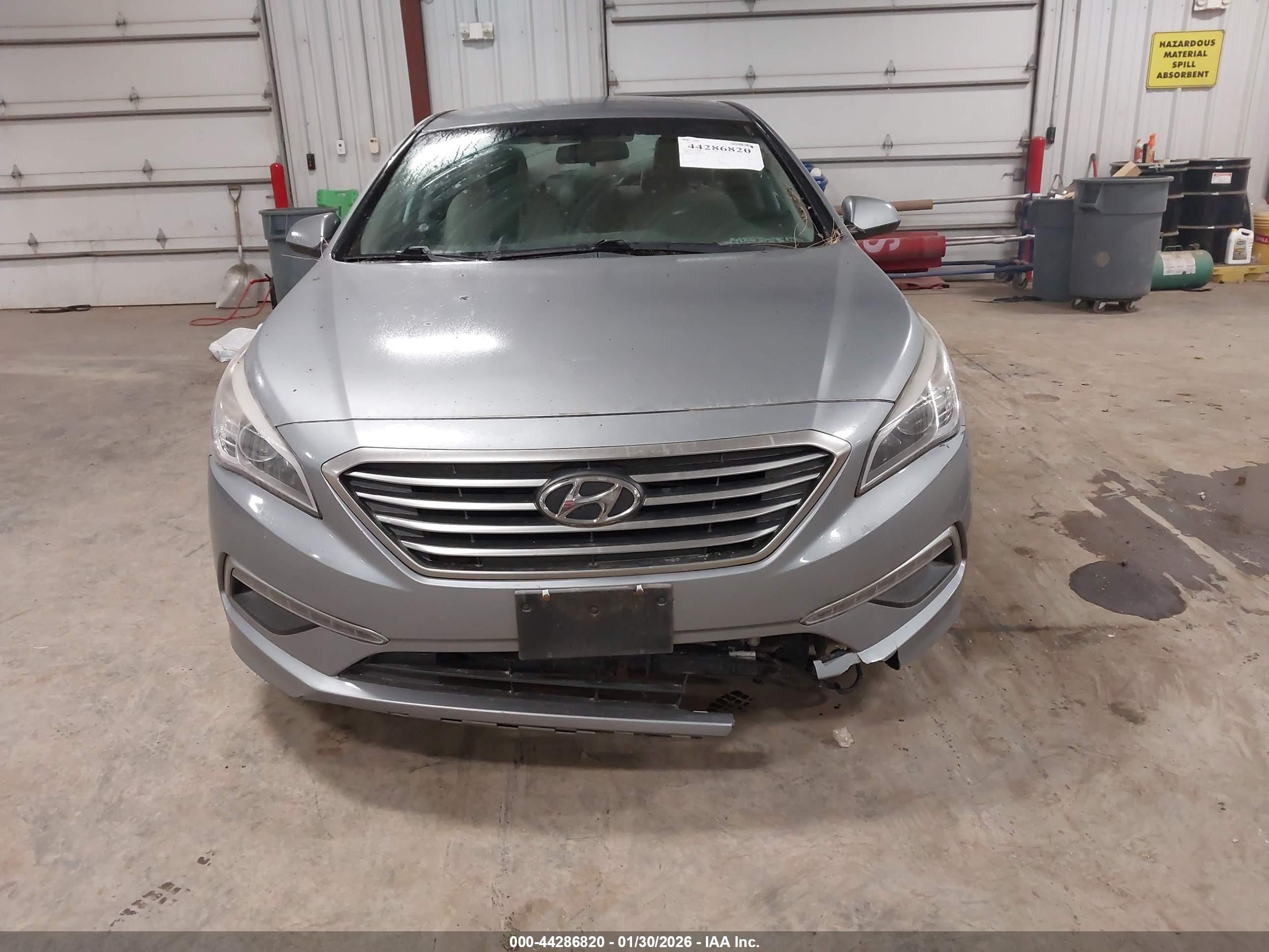 HYUNDAI SONATA image 6