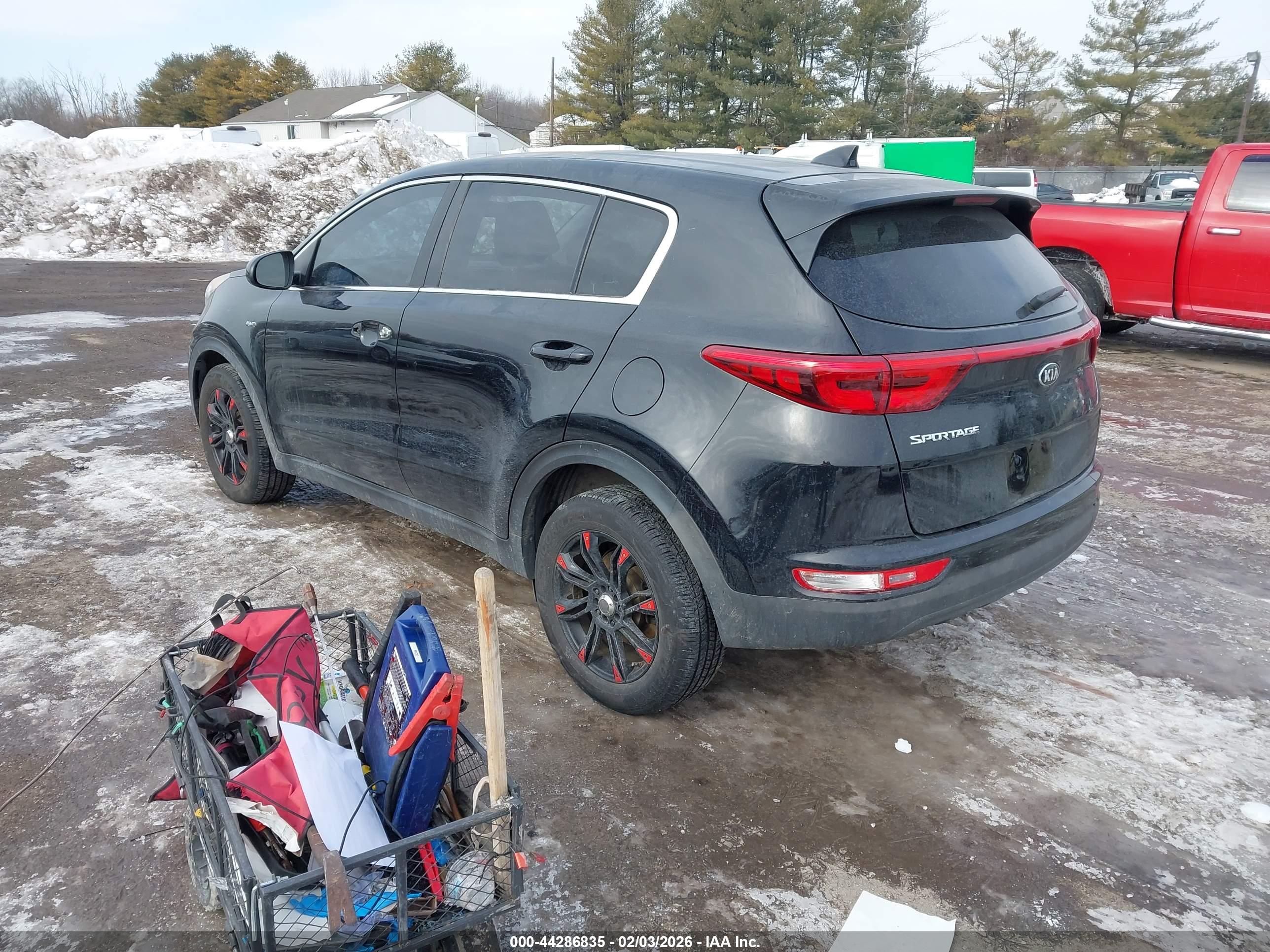 KIA SPORTAGE image 3
