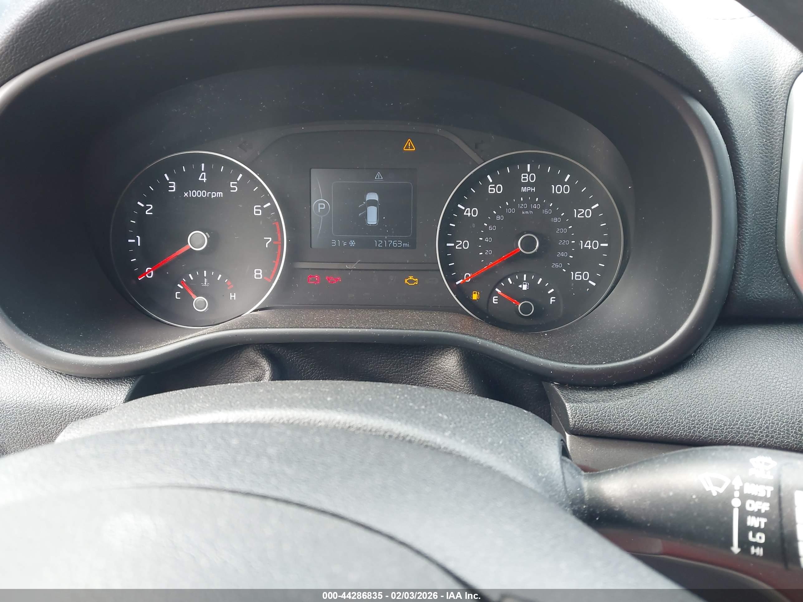 KIA SPORTAGE image 7