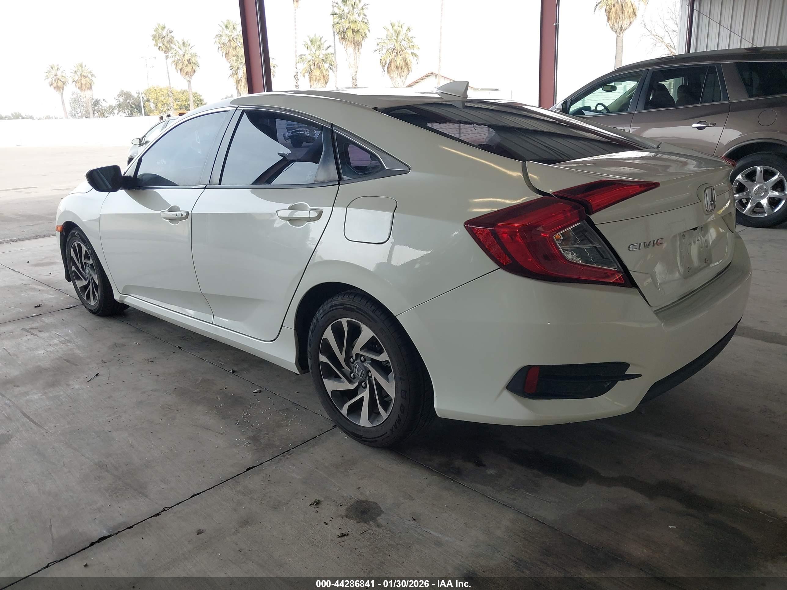 HONDA CIVIC image 3