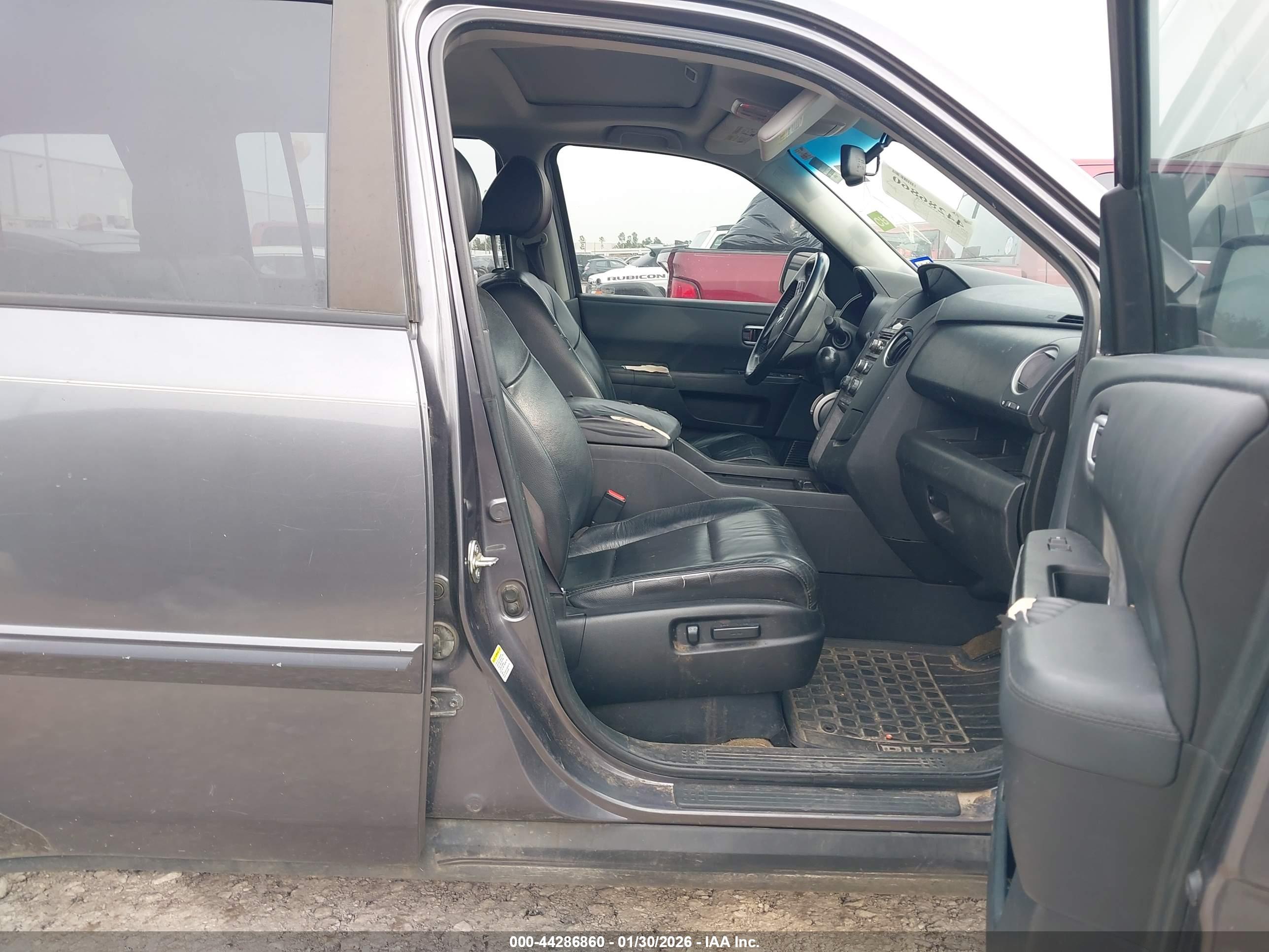 HONDA PILOT image 5