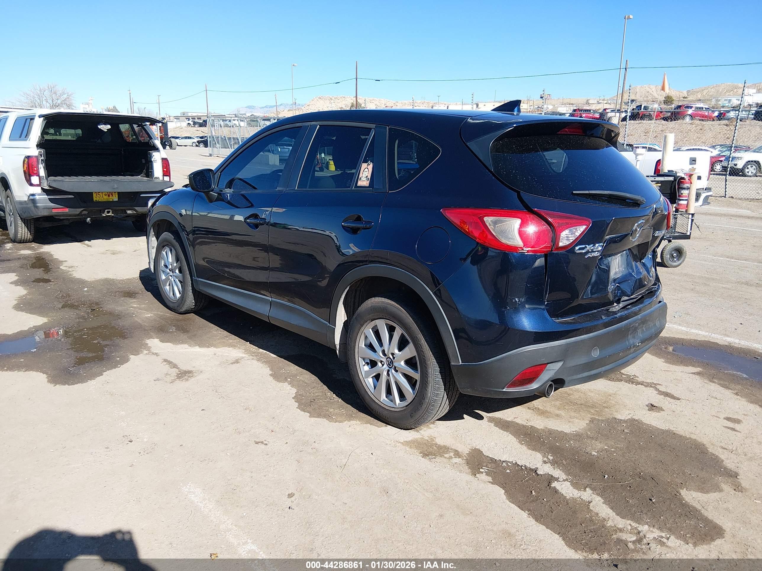 MAZDA CX-5 image 3