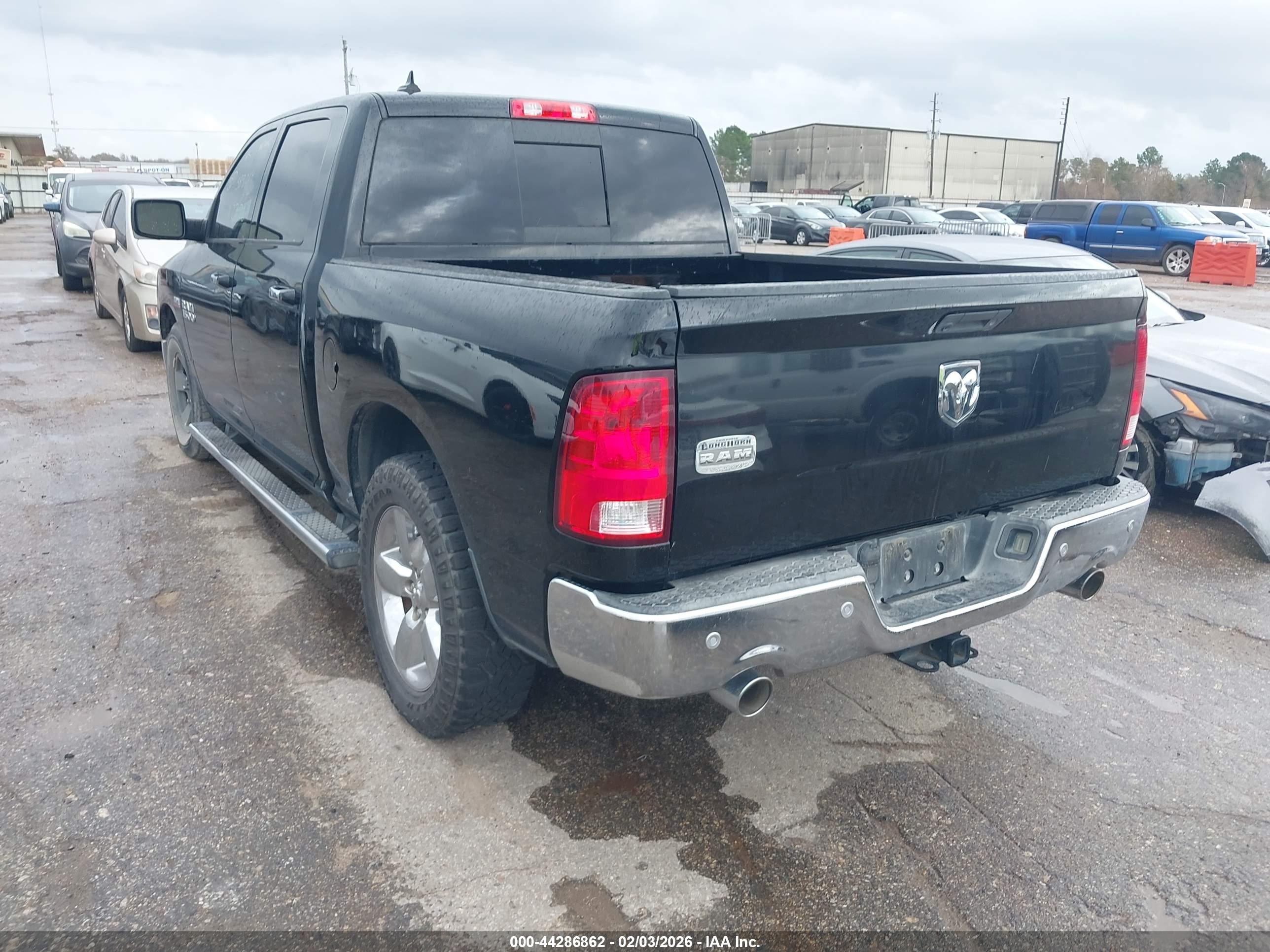RAM 1500 image 3