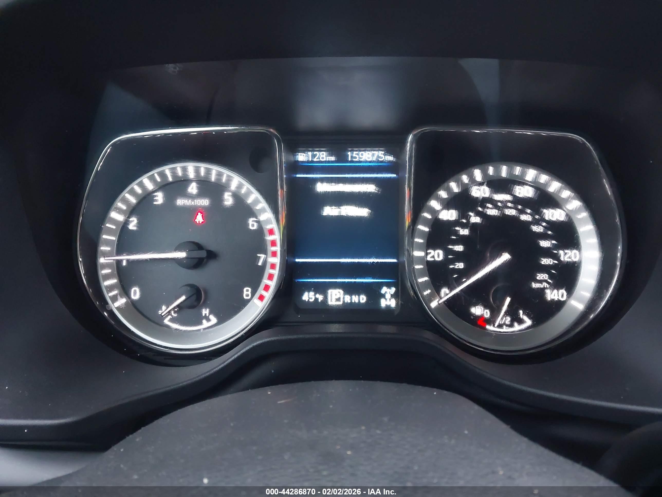NISSAN TITAN image 7