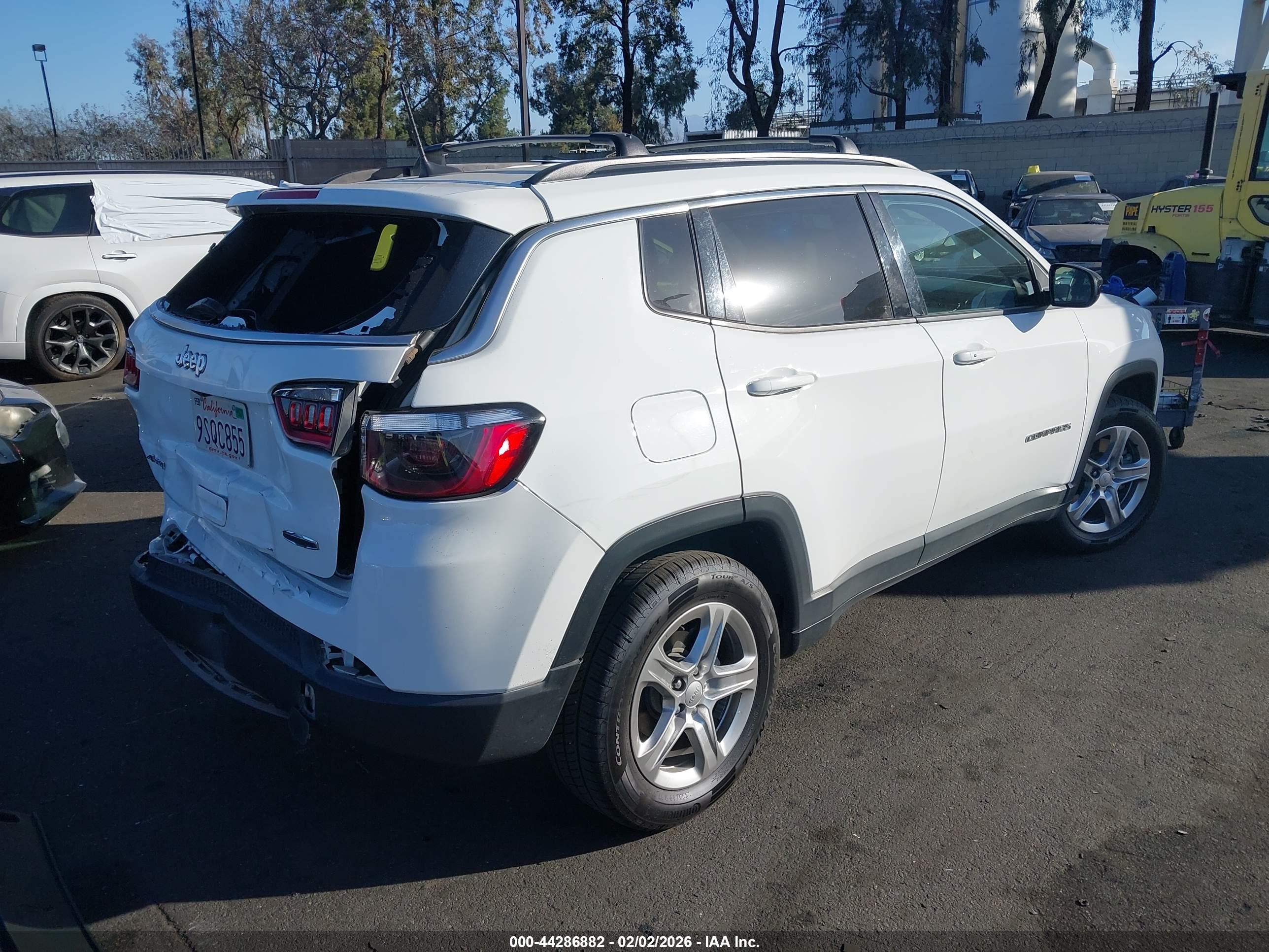 JEEP COMPASS image 4