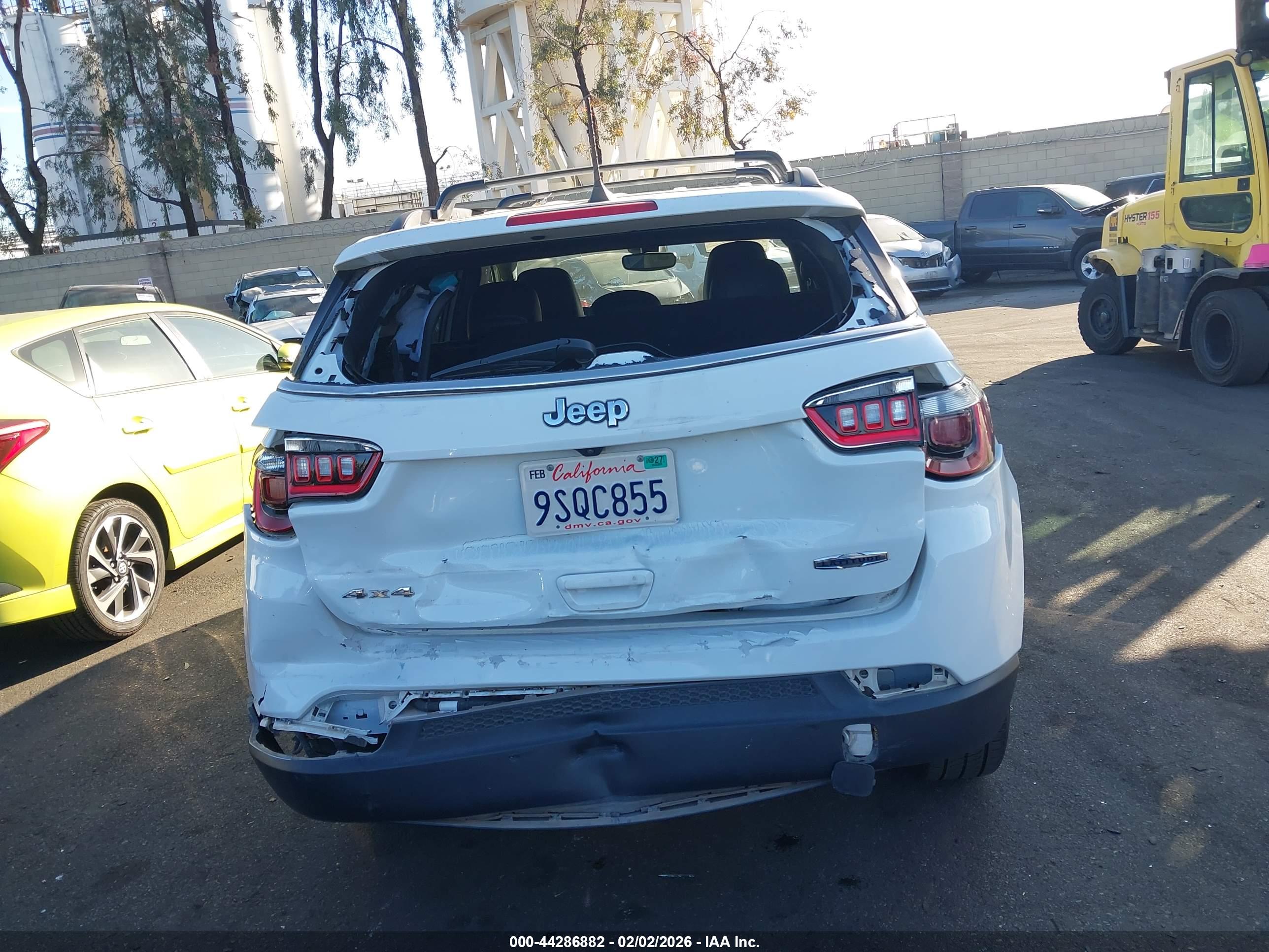 JEEP COMPASS image 6