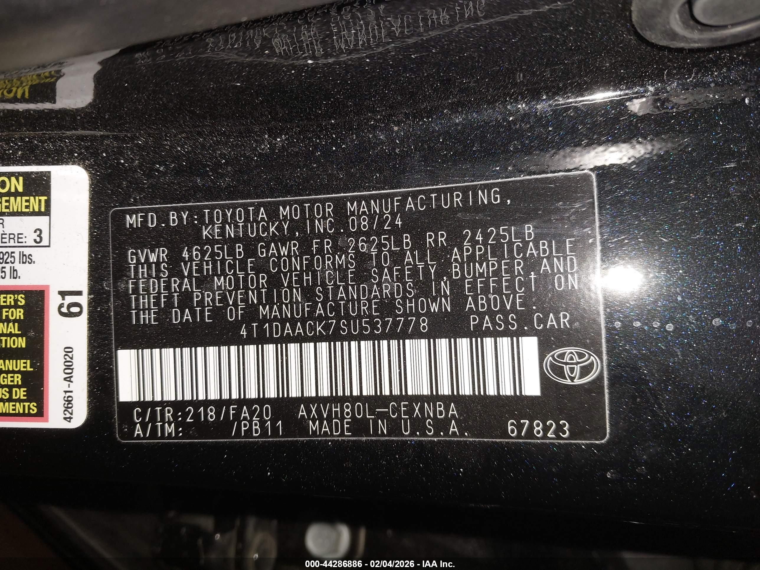 TOYOTA CAMRY image 9