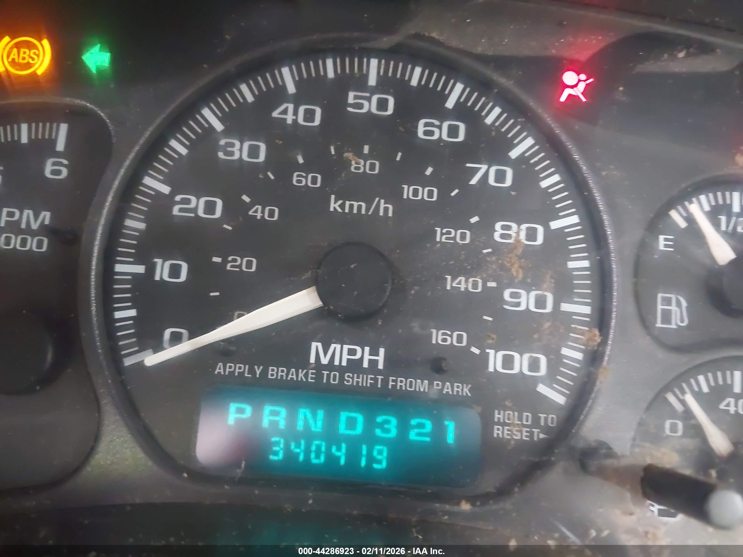 CHEVROLET SILVERADO image 7