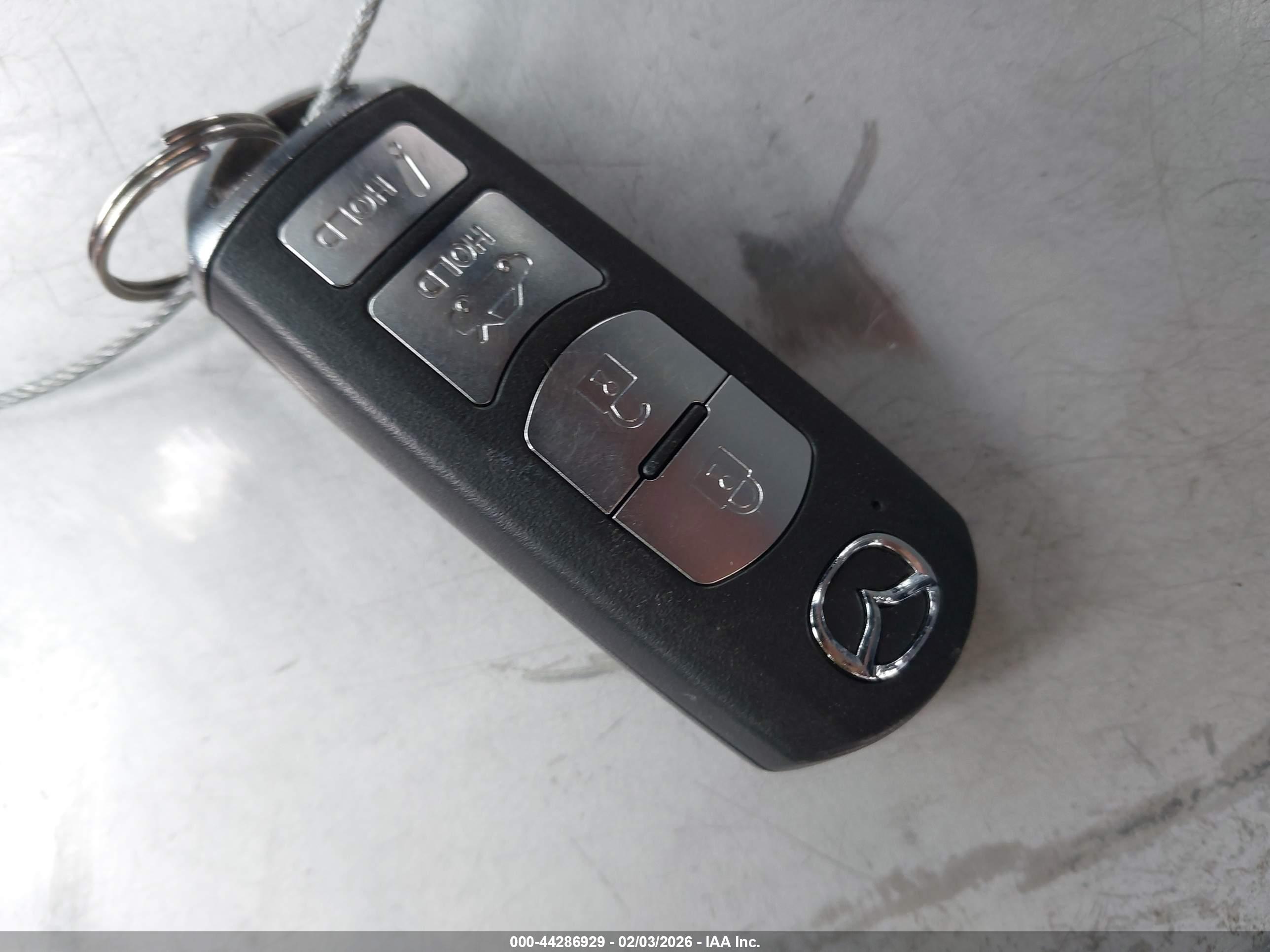 MAZDA MAZDA6 image 11