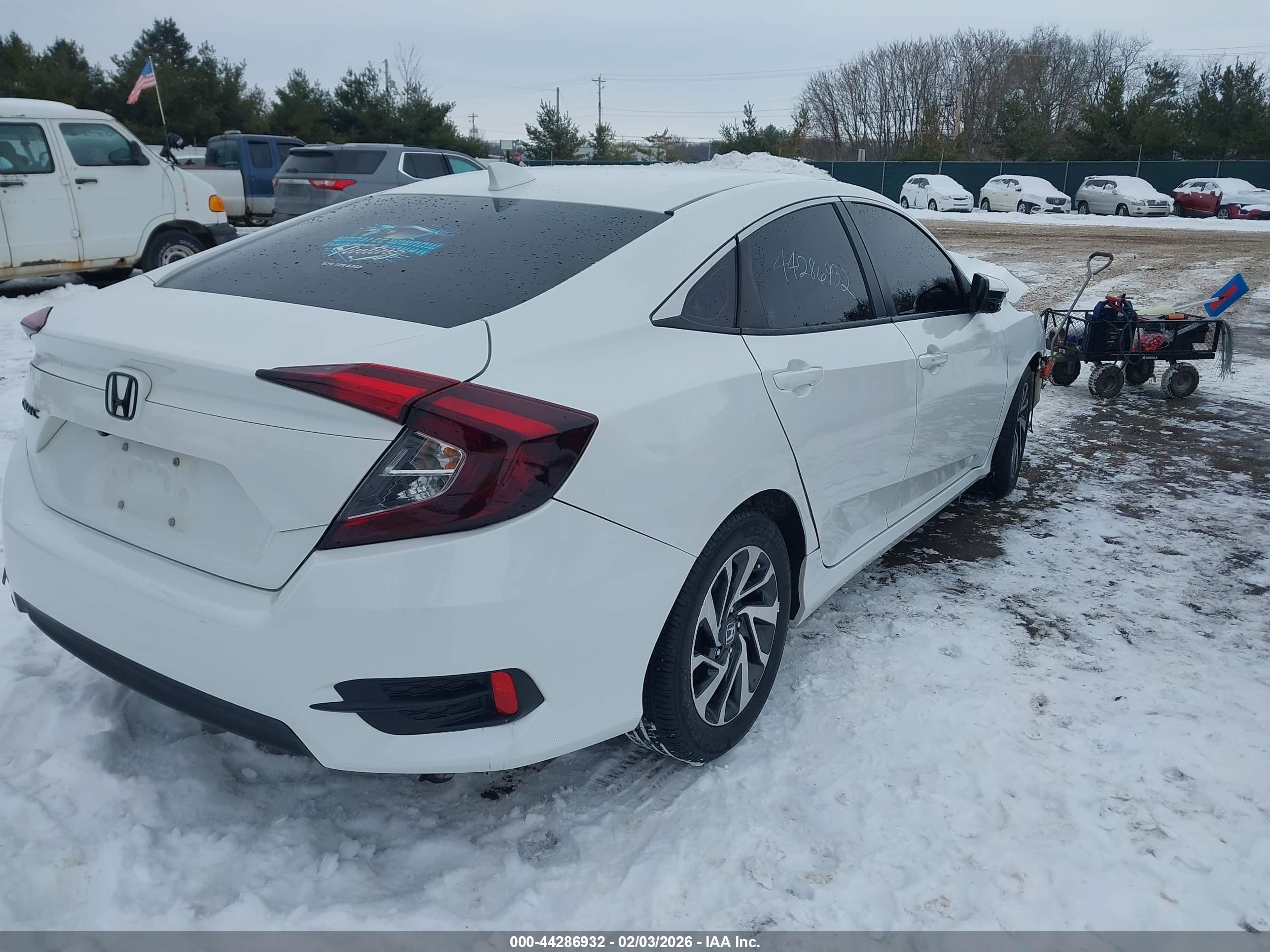 HONDA CIVIC image 4