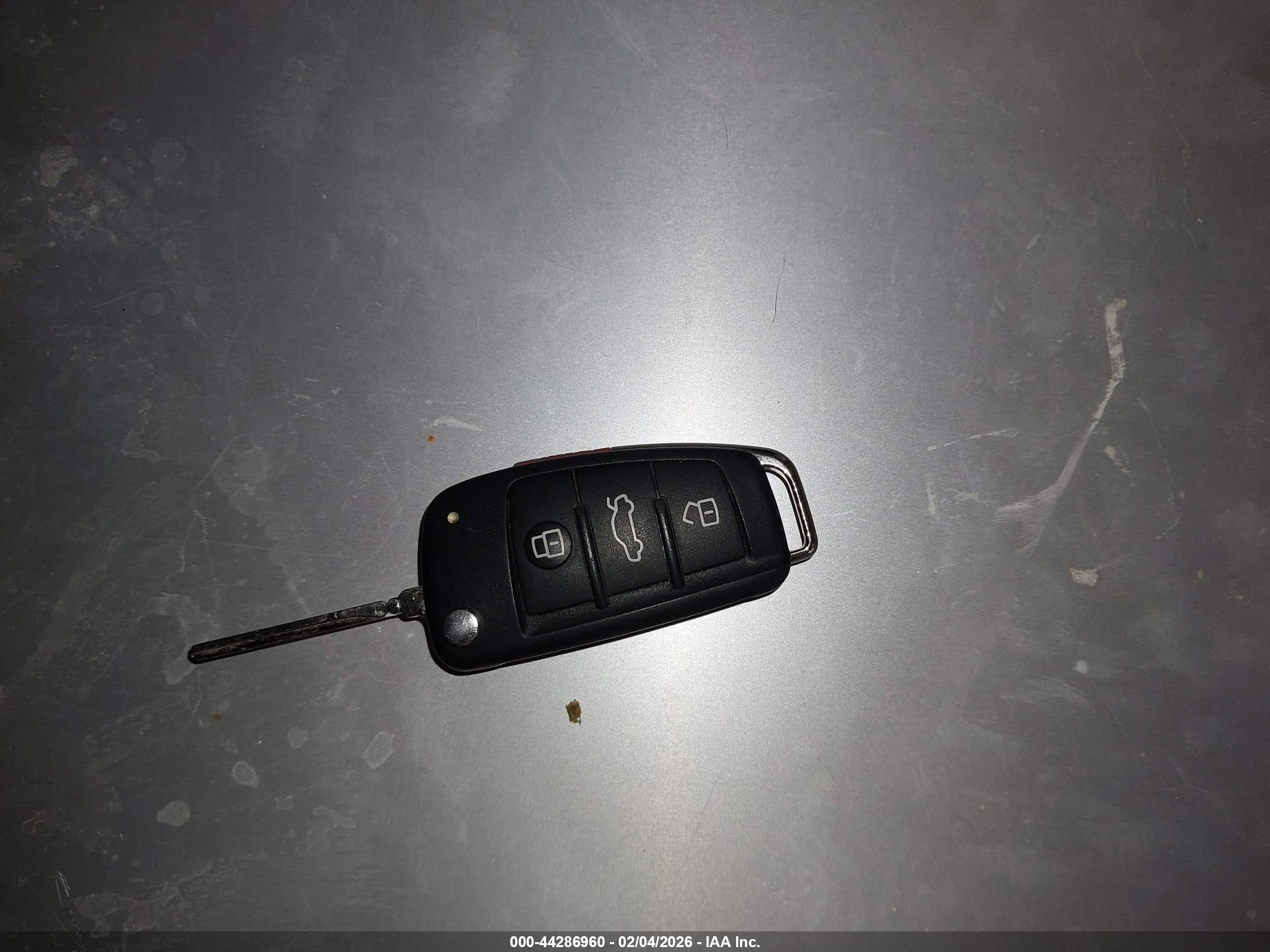 AUDI Q7 image 11