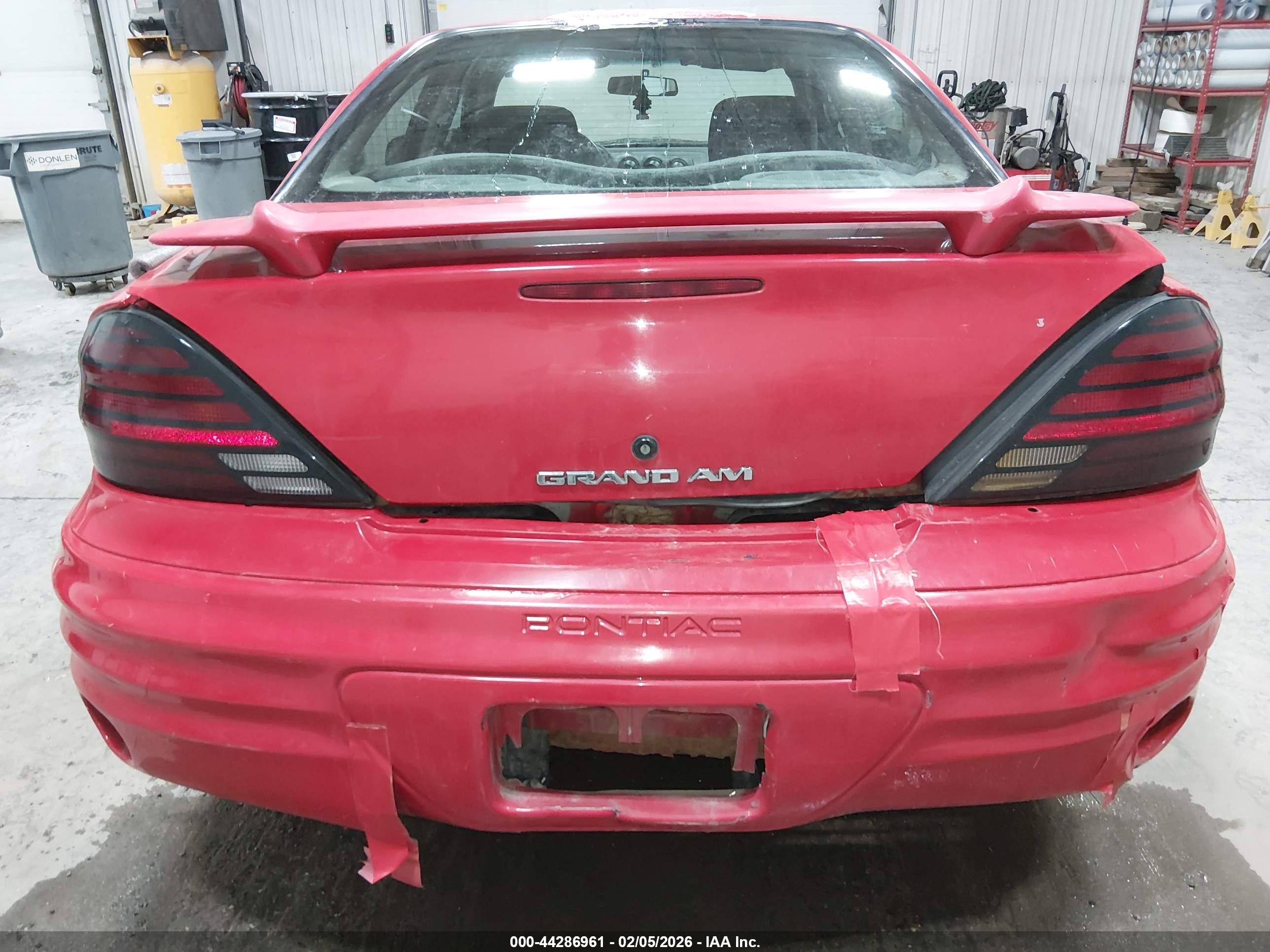 PONTIAC GRAND image 6