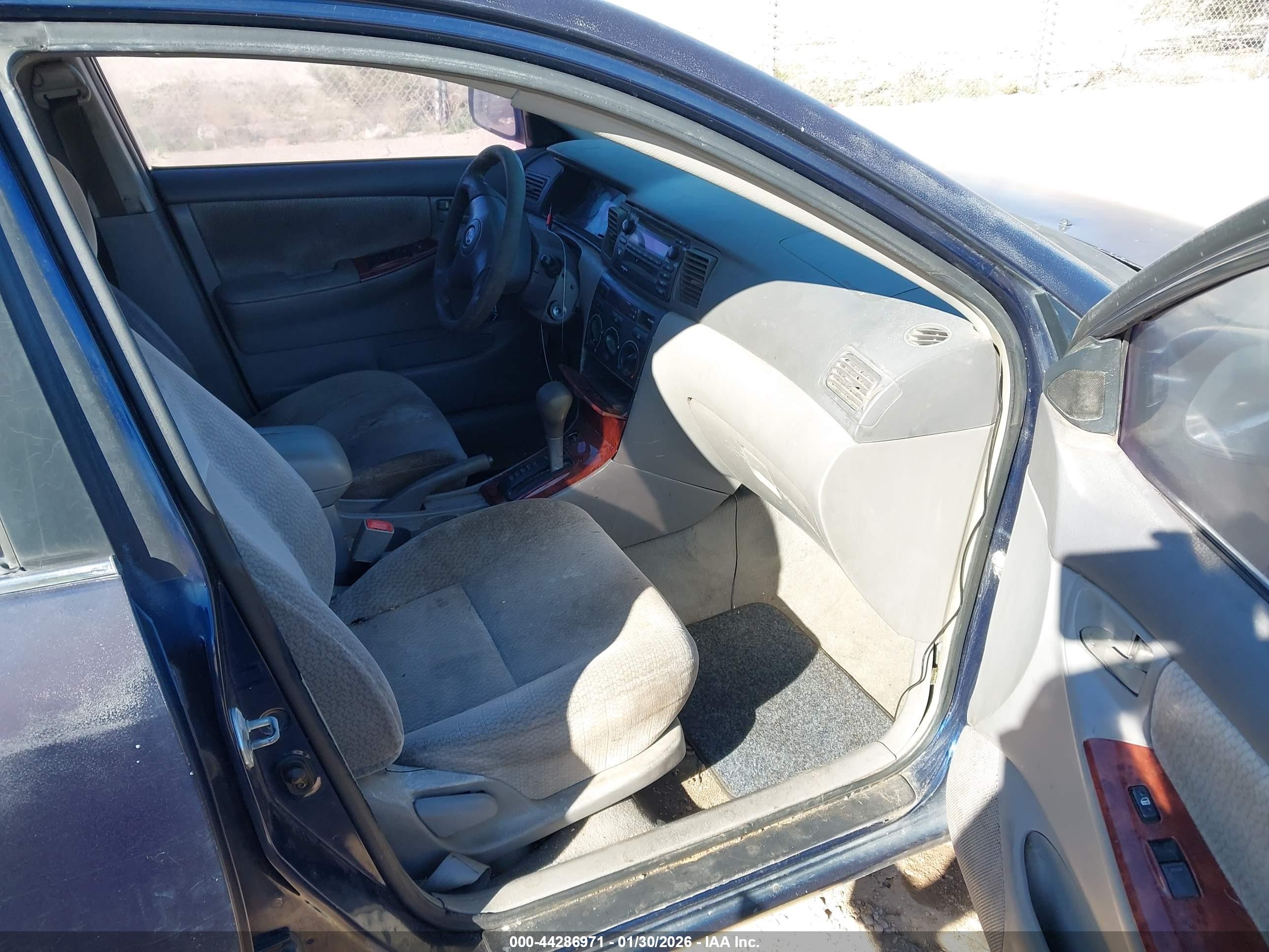 TOYOTA COROLLA image 5