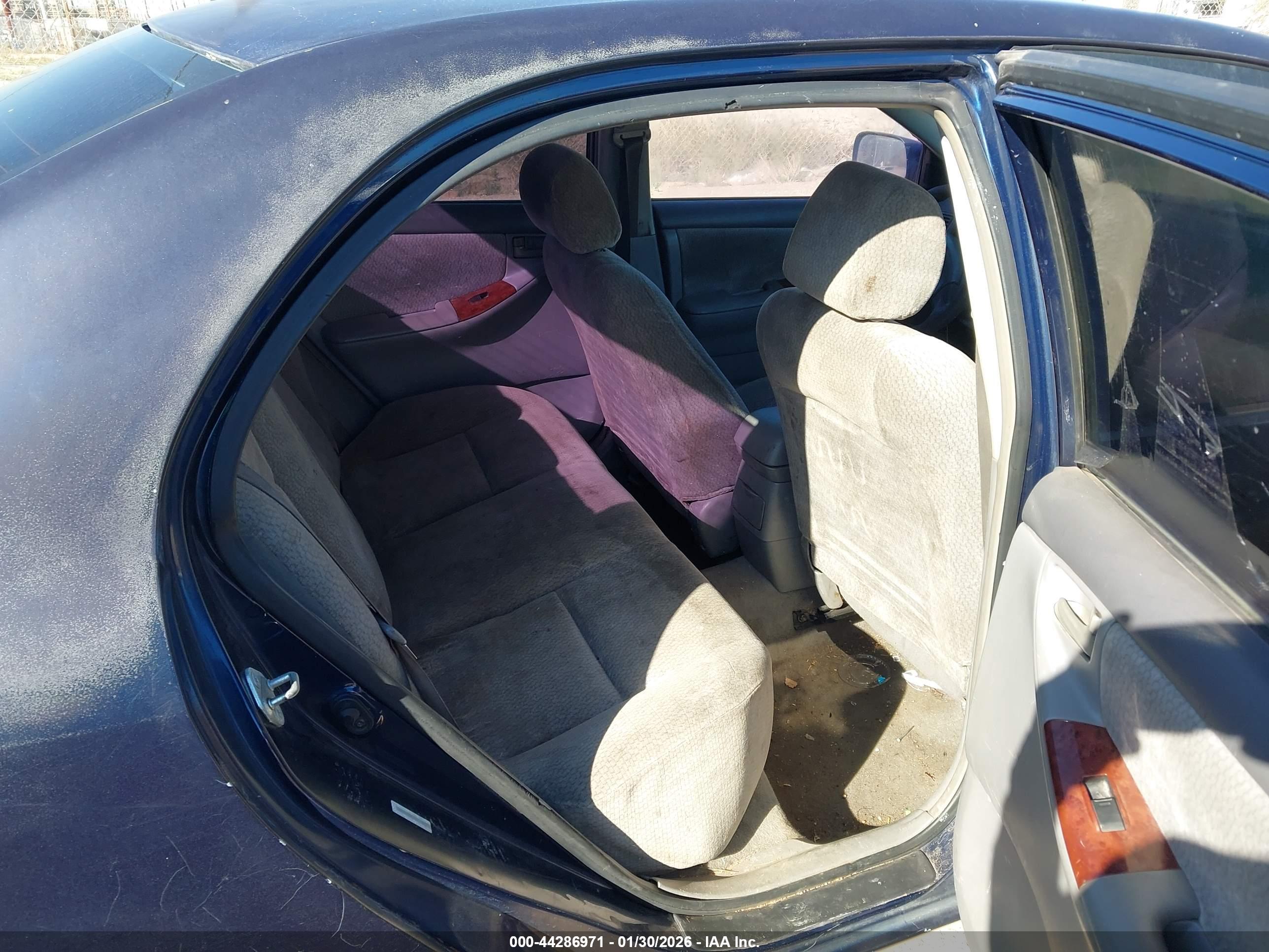 TOYOTA COROLLA image 8