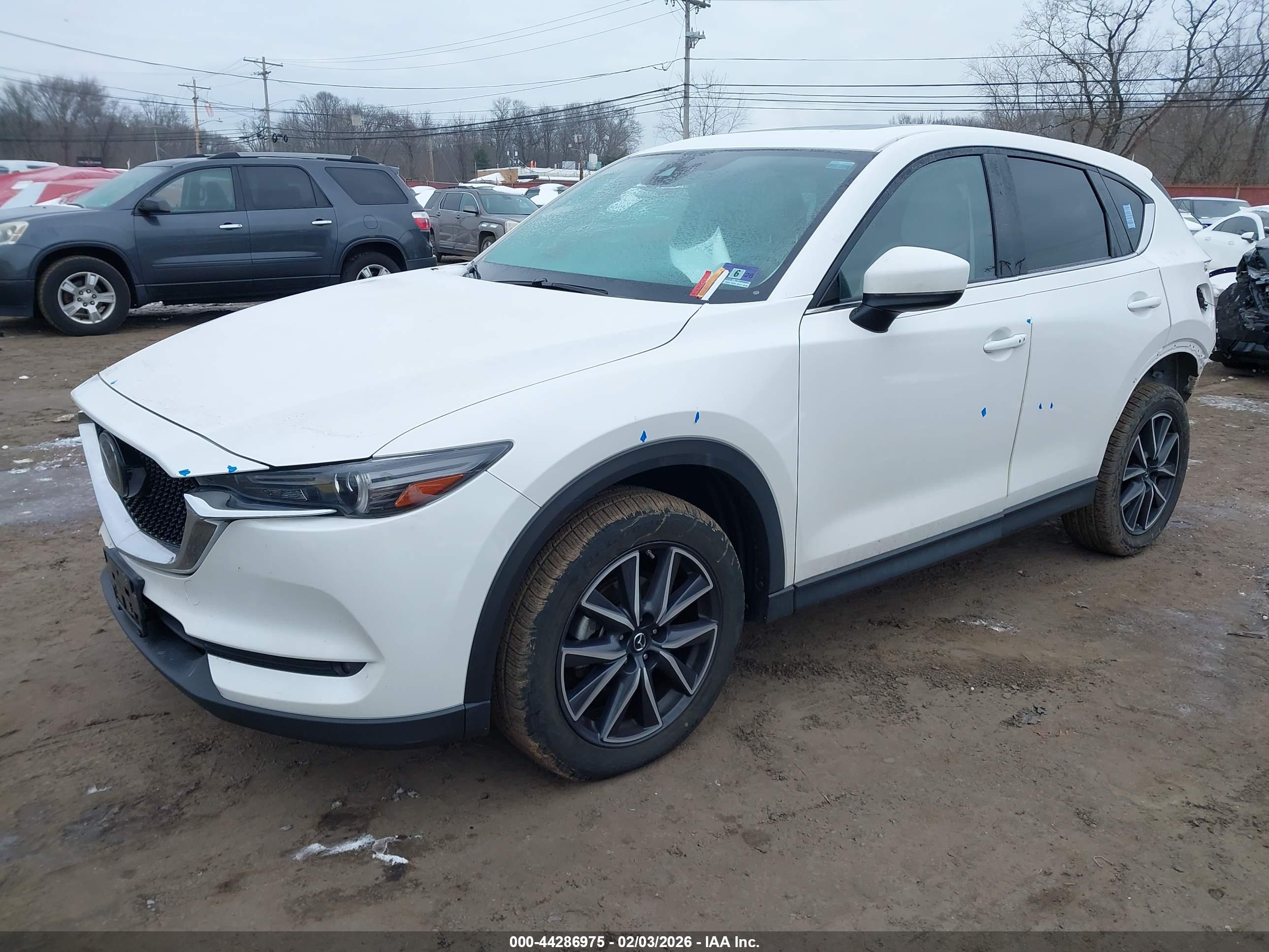 MAZDA CX-5 image 2