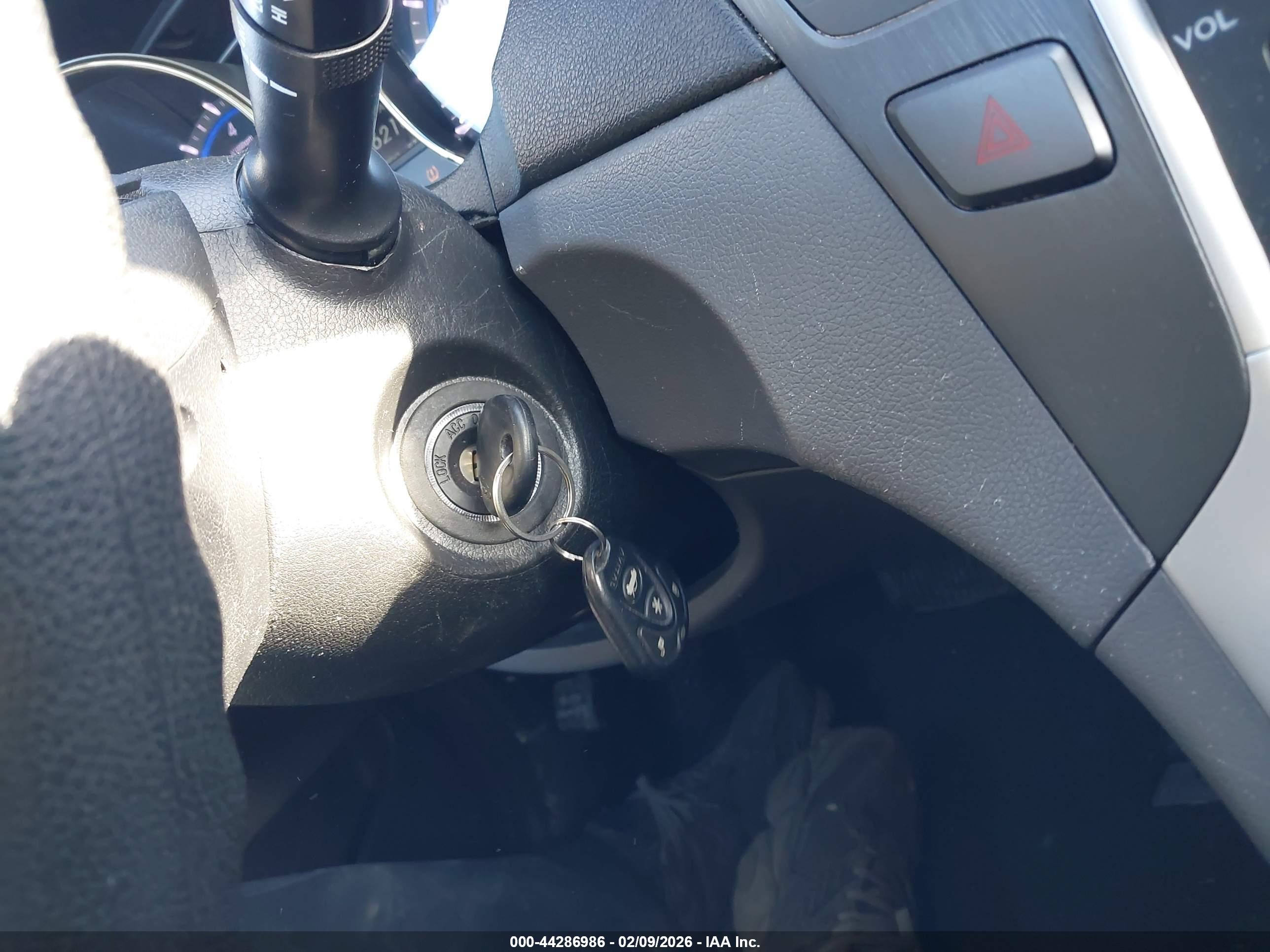 HYUNDAI SONATA image 11