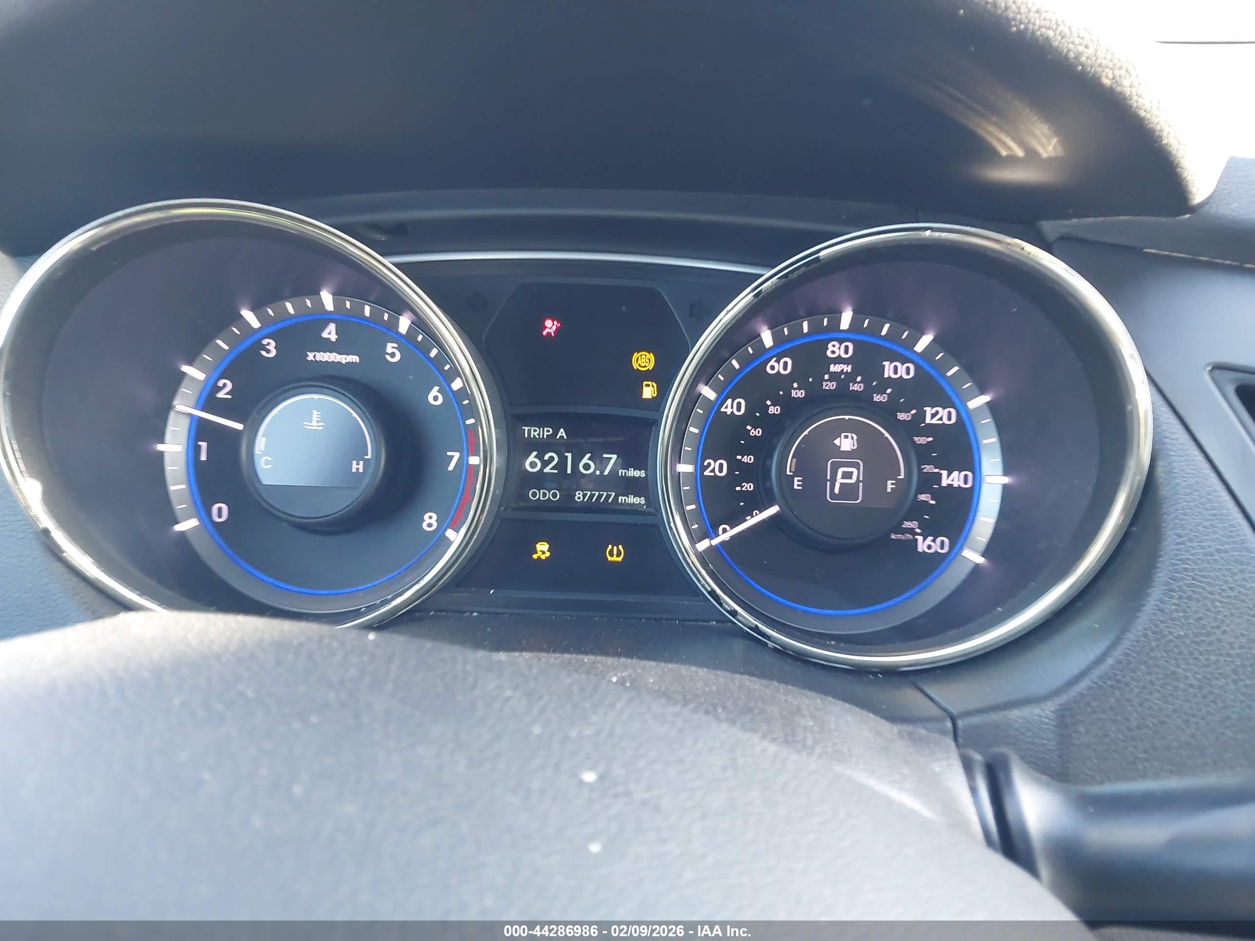HYUNDAI SONATA image 7