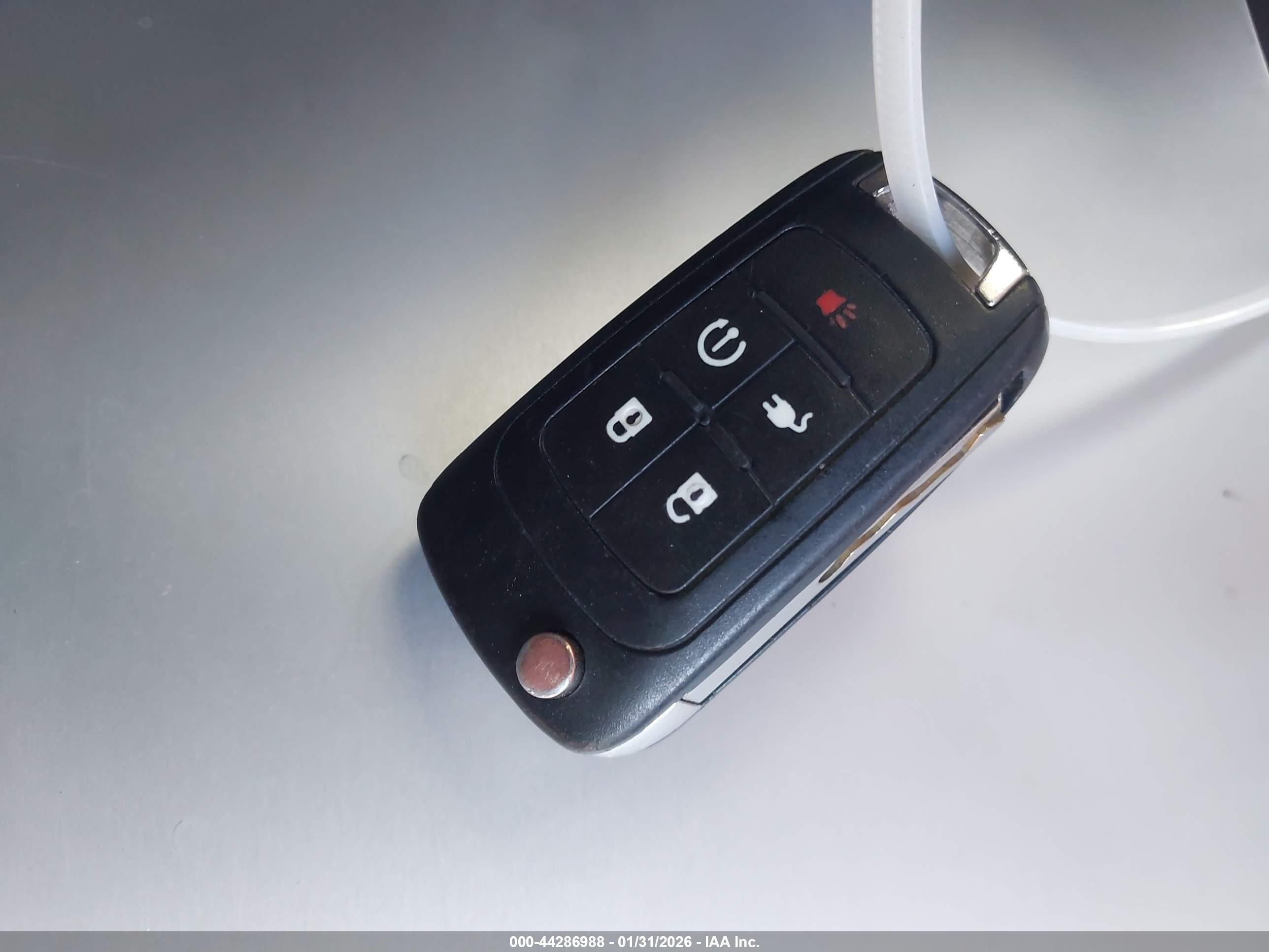CHEVROLET VOLT image 11