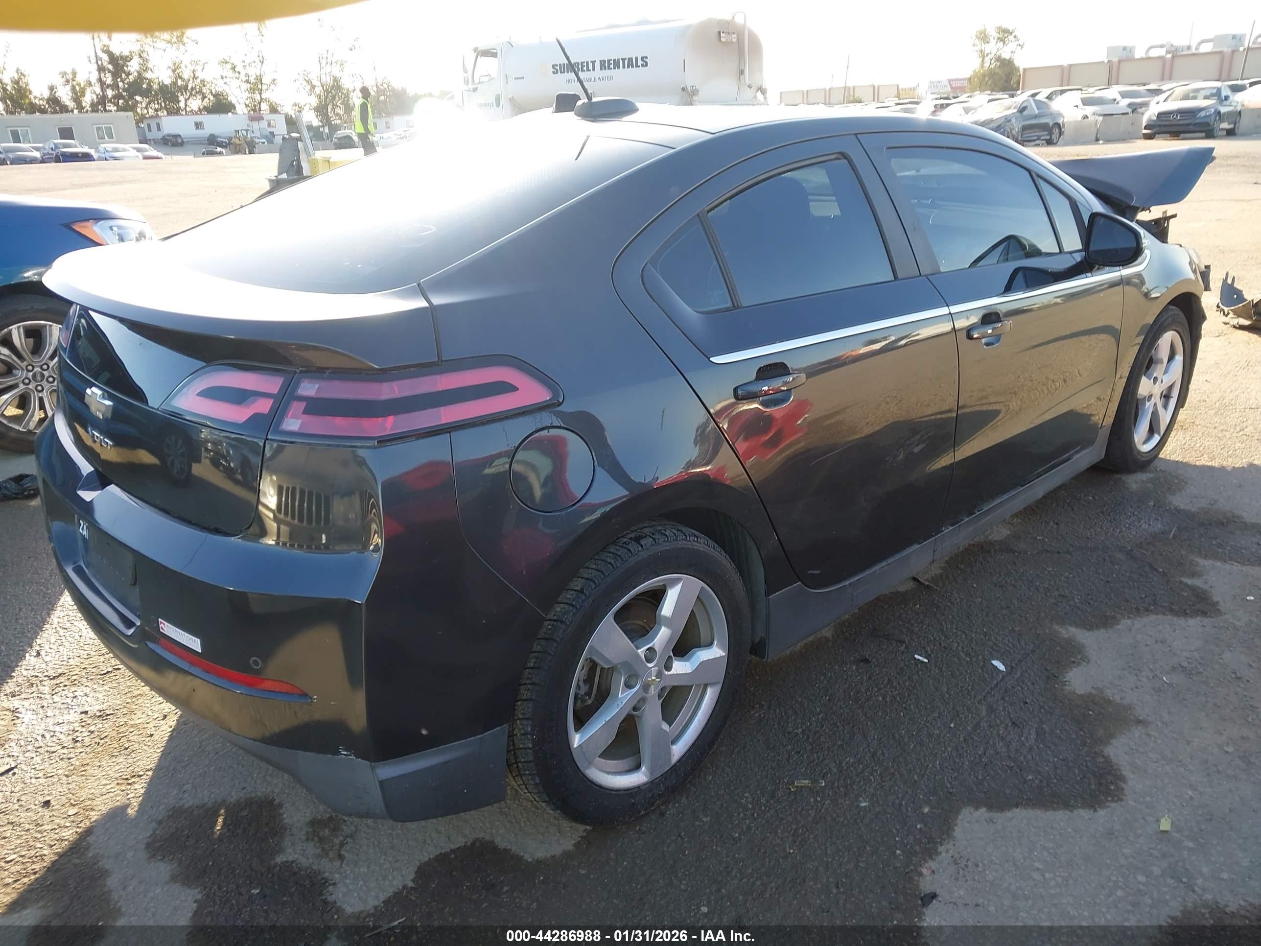 CHEVROLET VOLT image 4