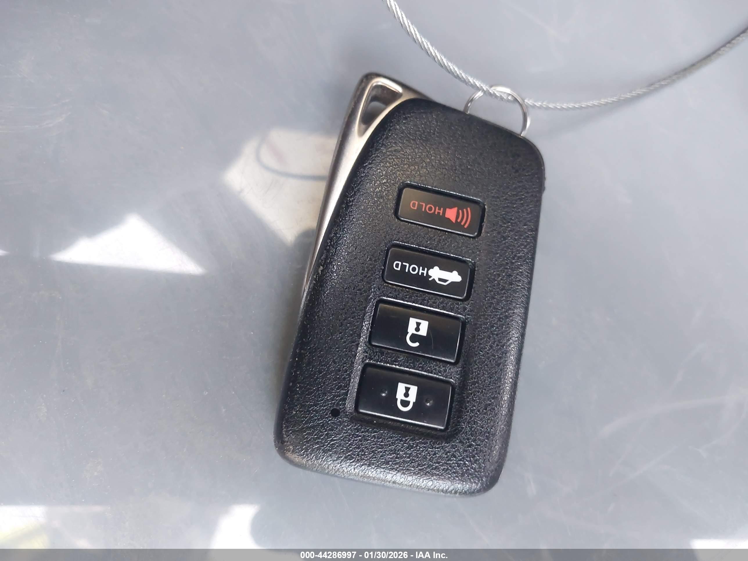 LEXUS GS image 11