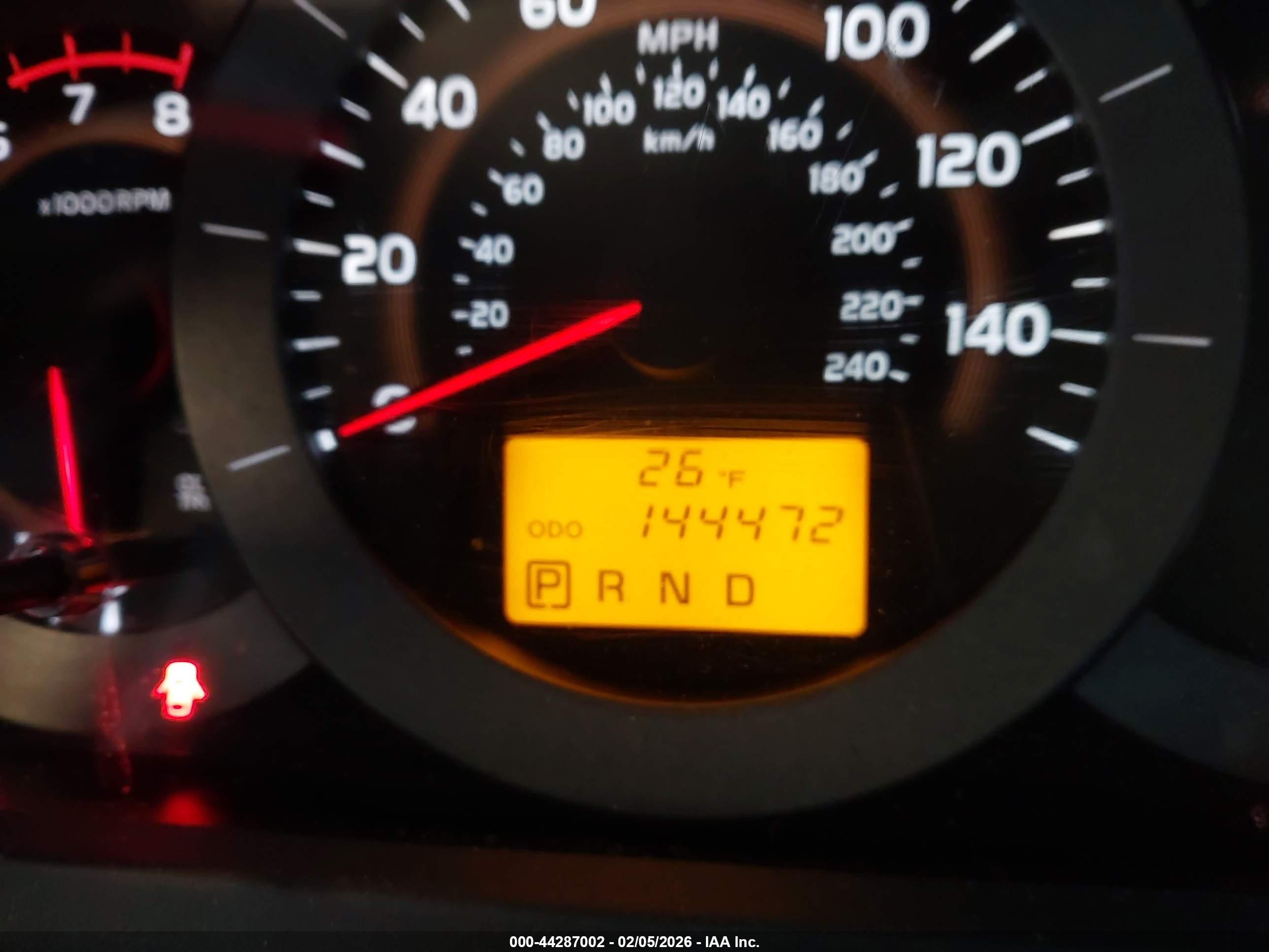 TOYOTA RAV4 image 7