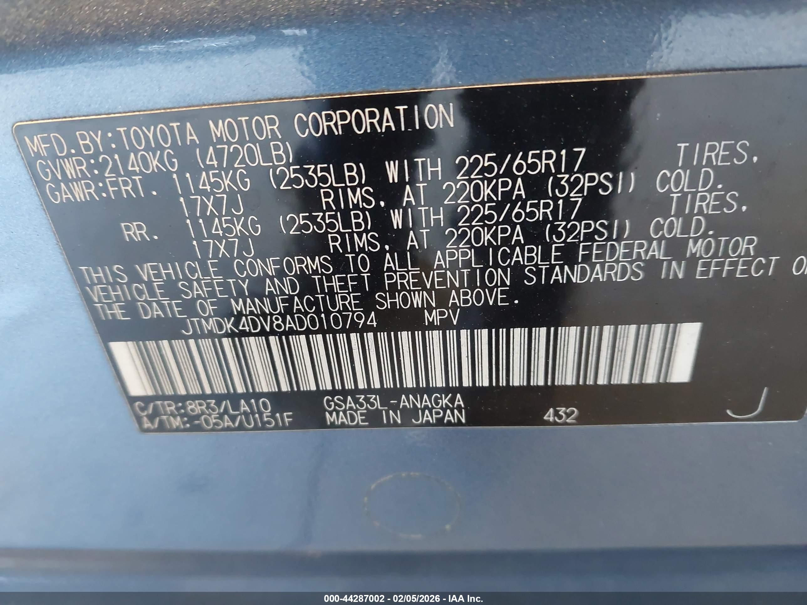TOYOTA RAV4 image 9
