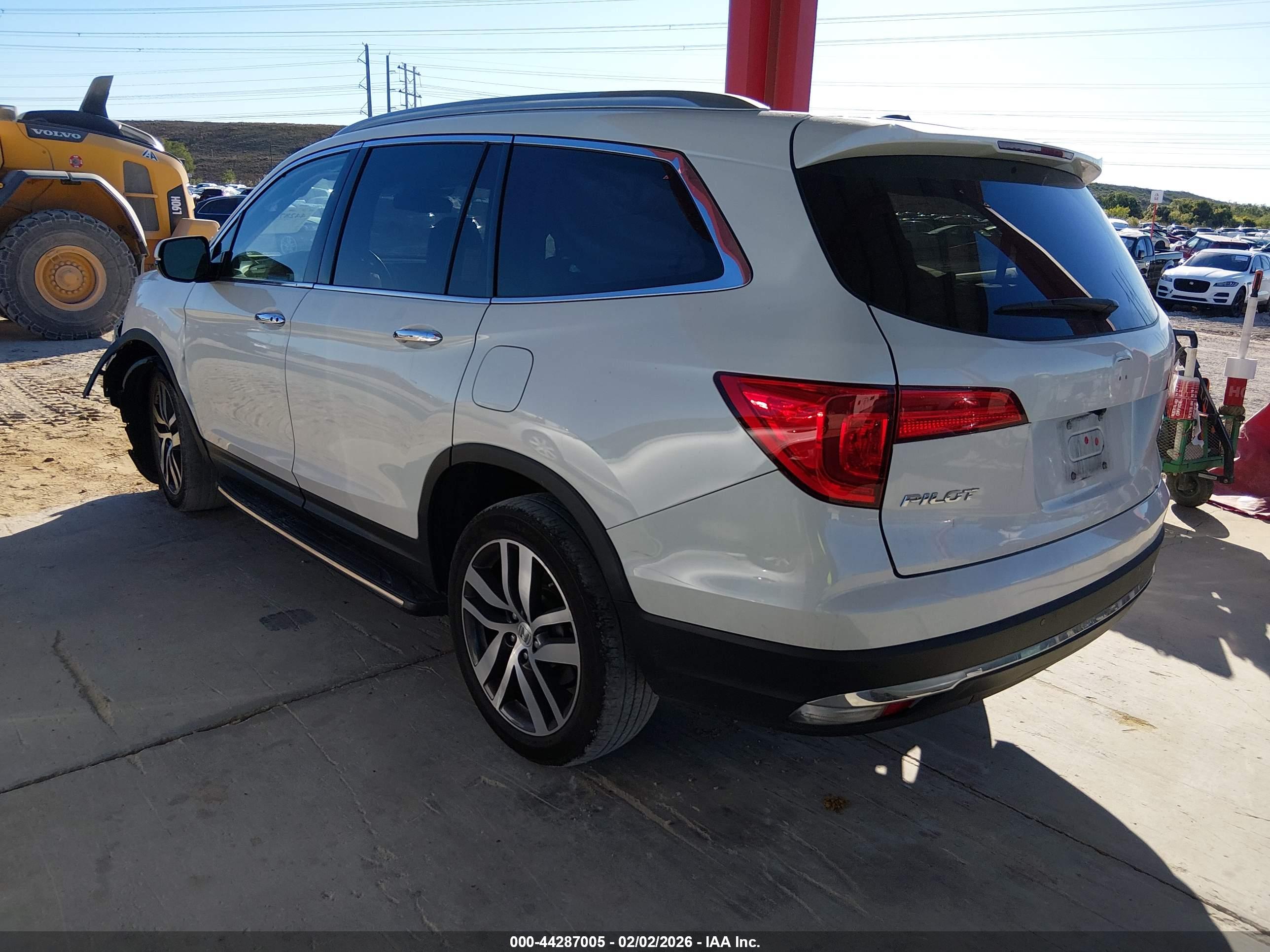 HONDA PILOT image 3